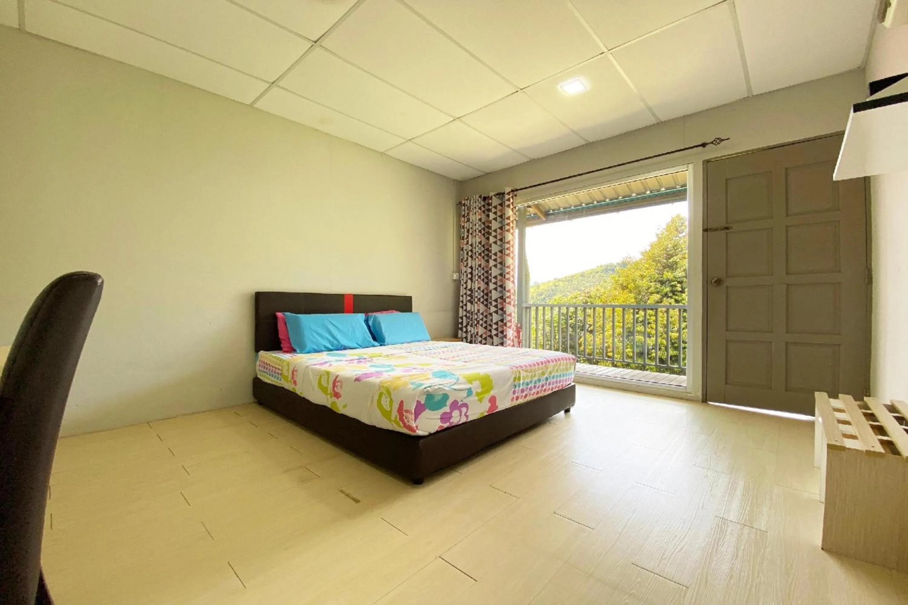 View (from property/room), Bed in Hotel O Tambunan Nature Lodge