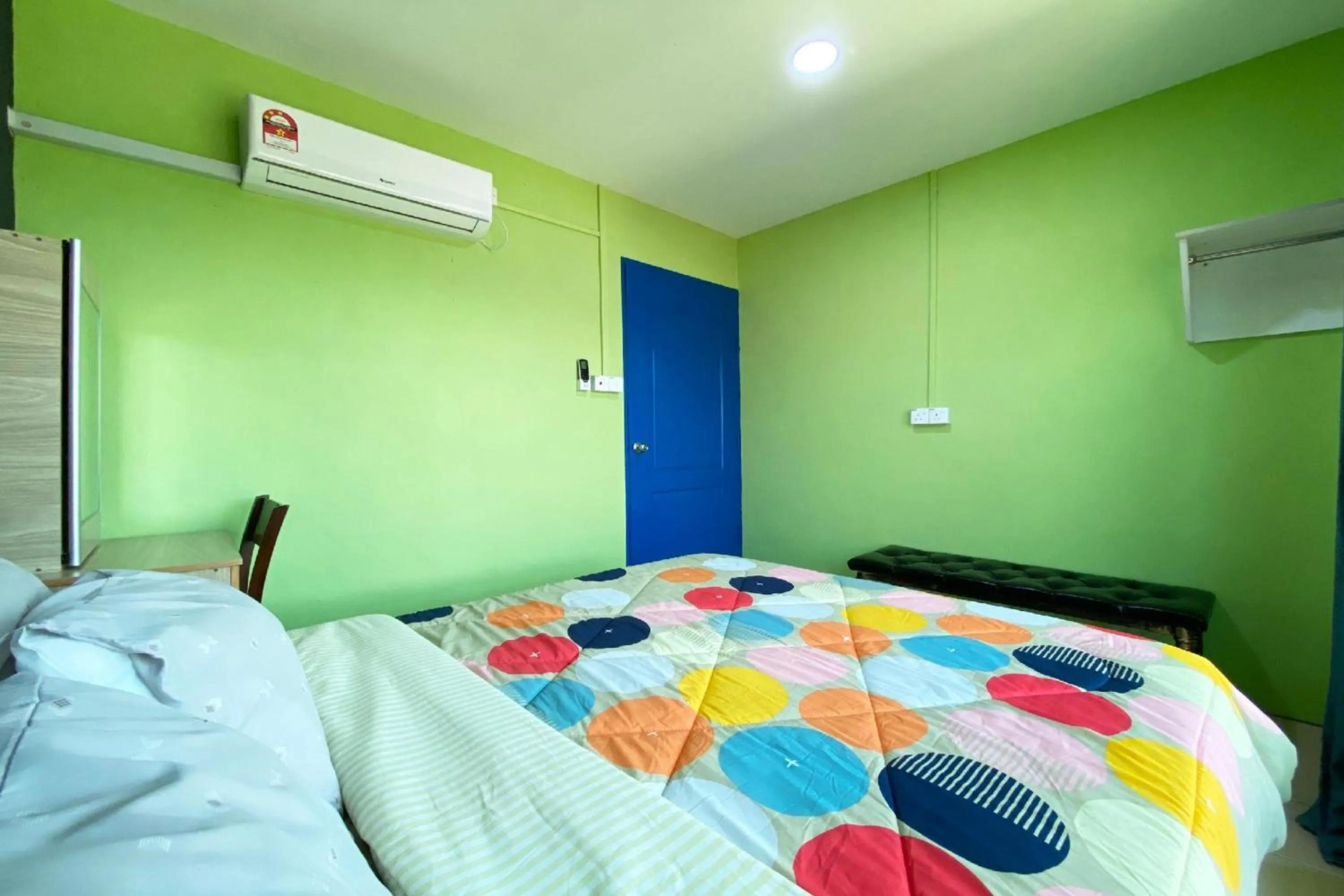 View (from property/room), Bed in Hotel O Tambunan Nature Lodge