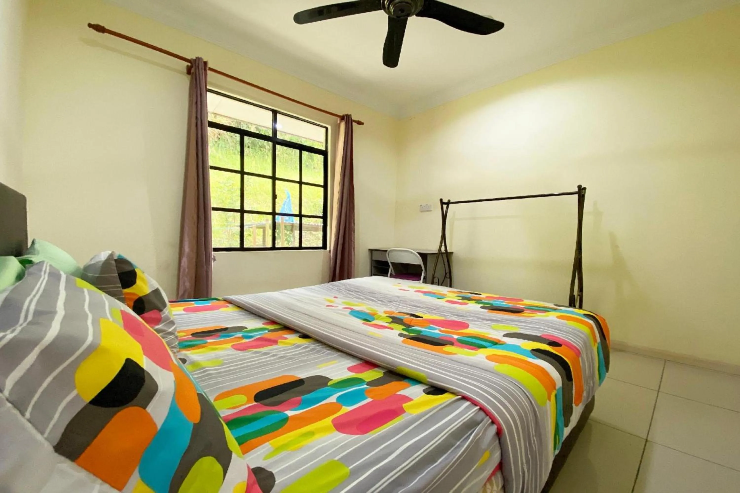 View (from property/room), Bed in Hotel O Tambunan Nature Lodge