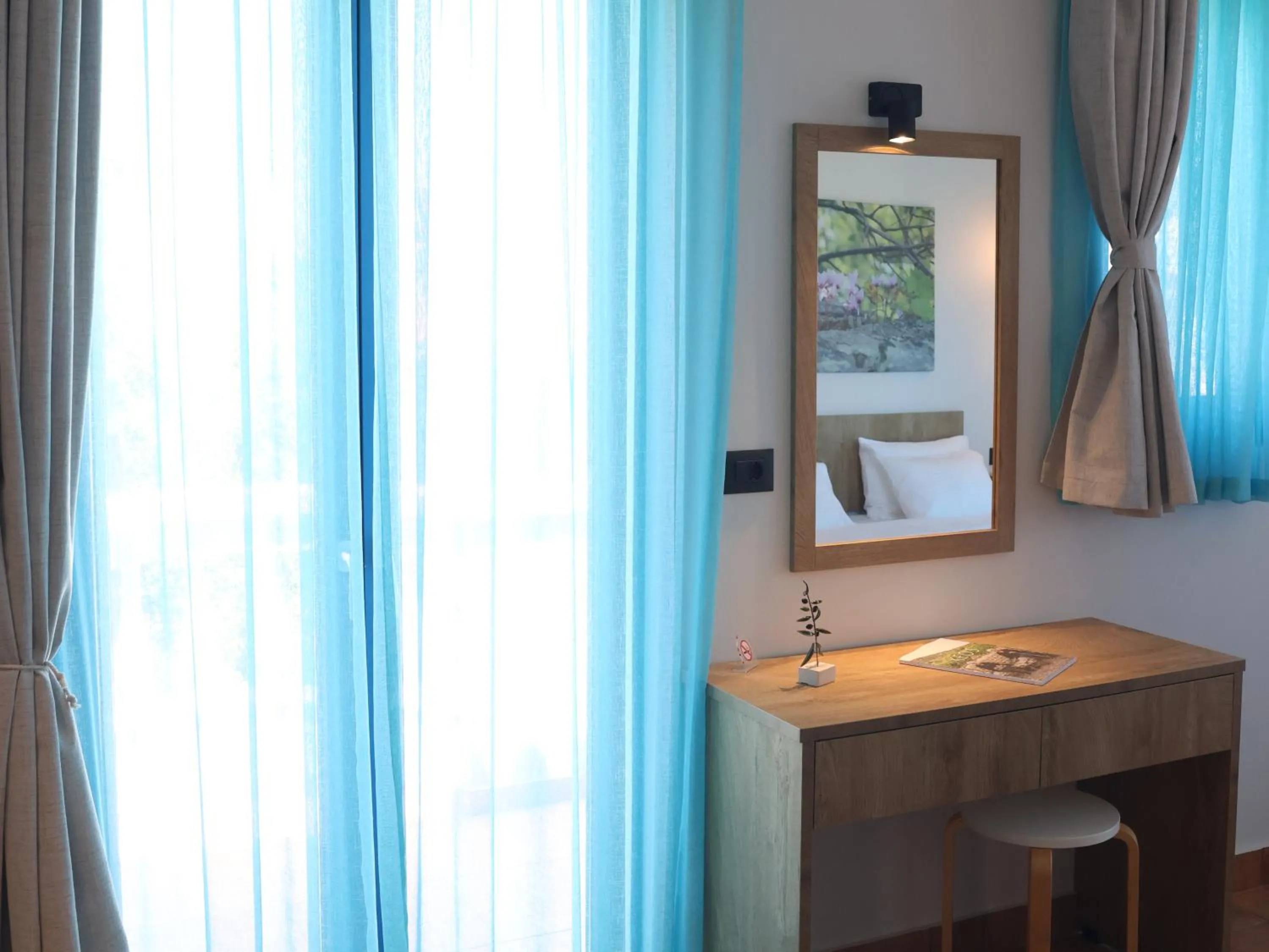 Apartment with Sea View in Chios Shallow Sea