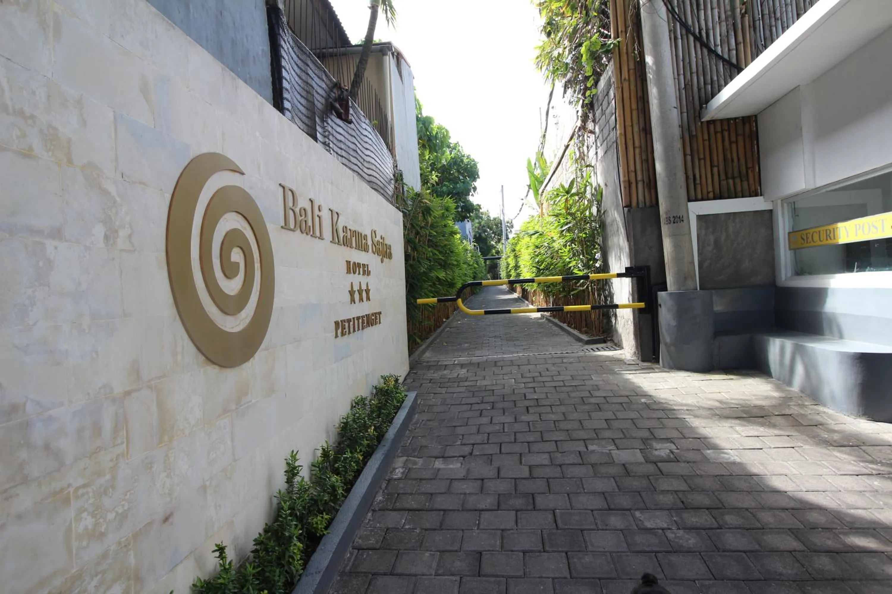 Facade/entrance in Bali Karma Sajtra Hotel