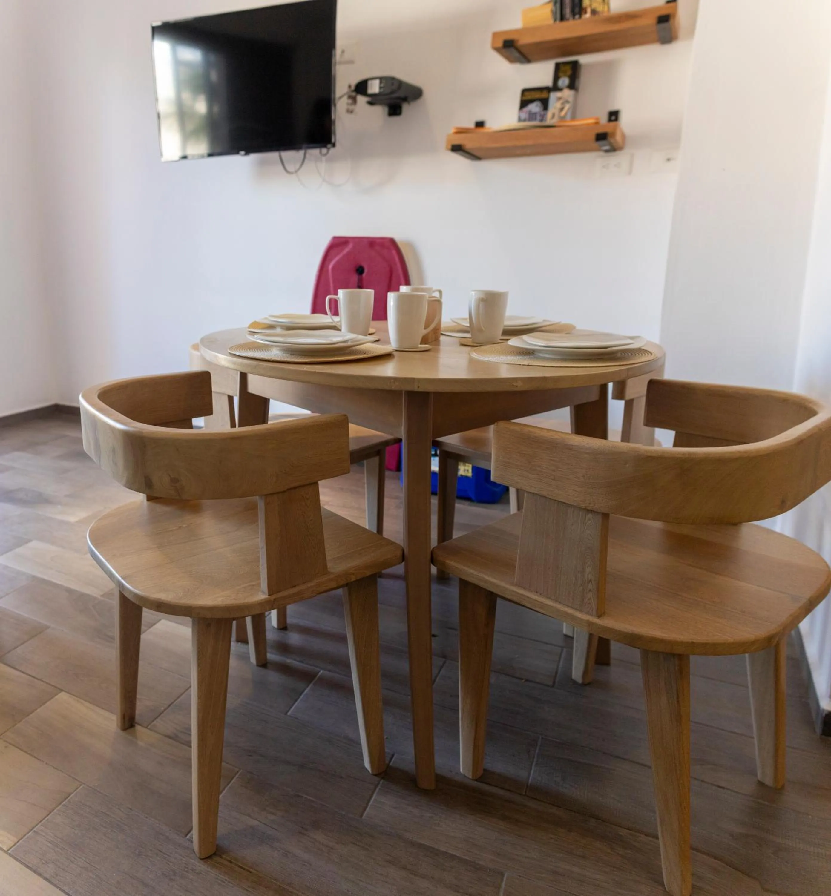 Dining area in HotelZone L17 Beach Access