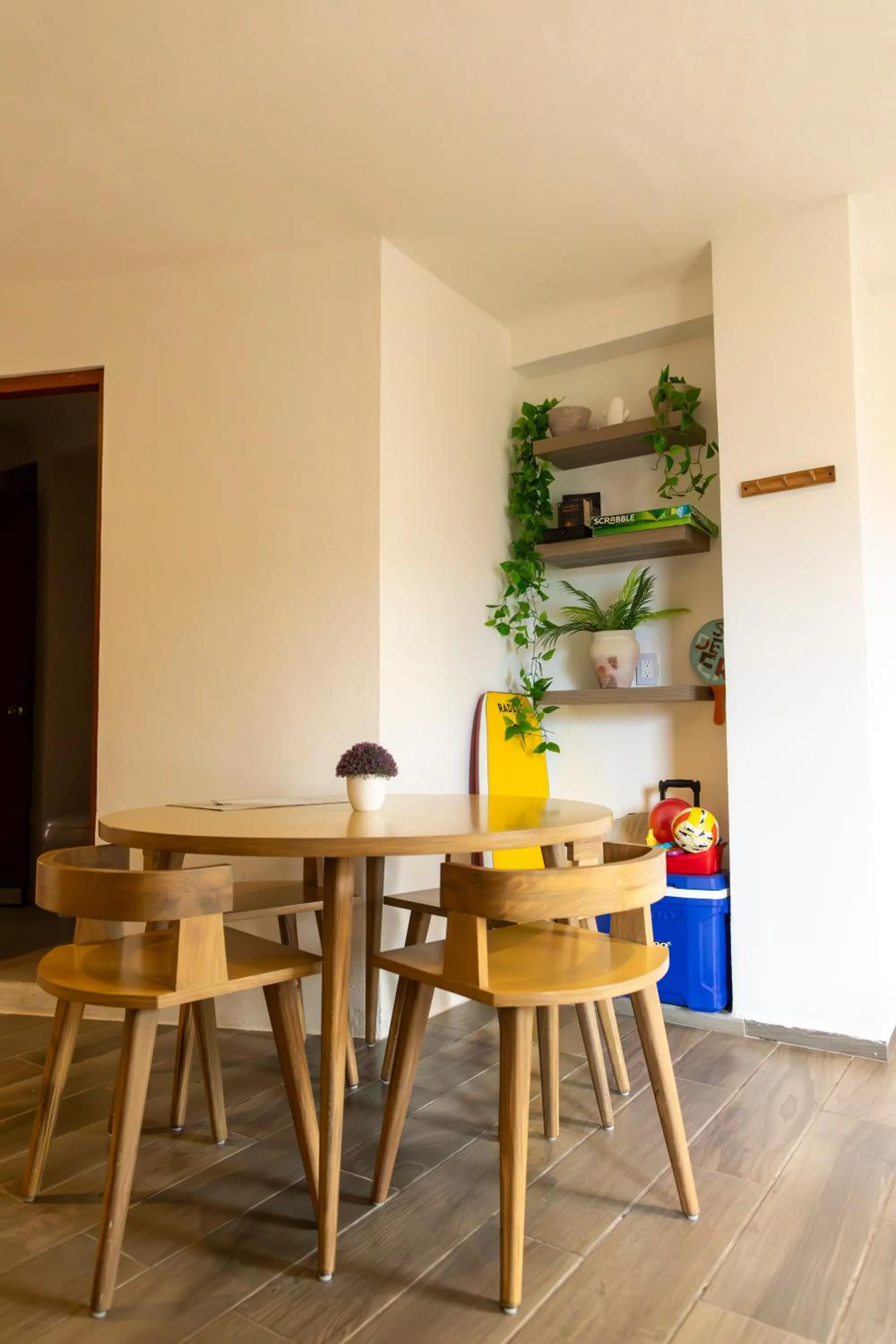 Dining area in HotelZone L17 Beach Access