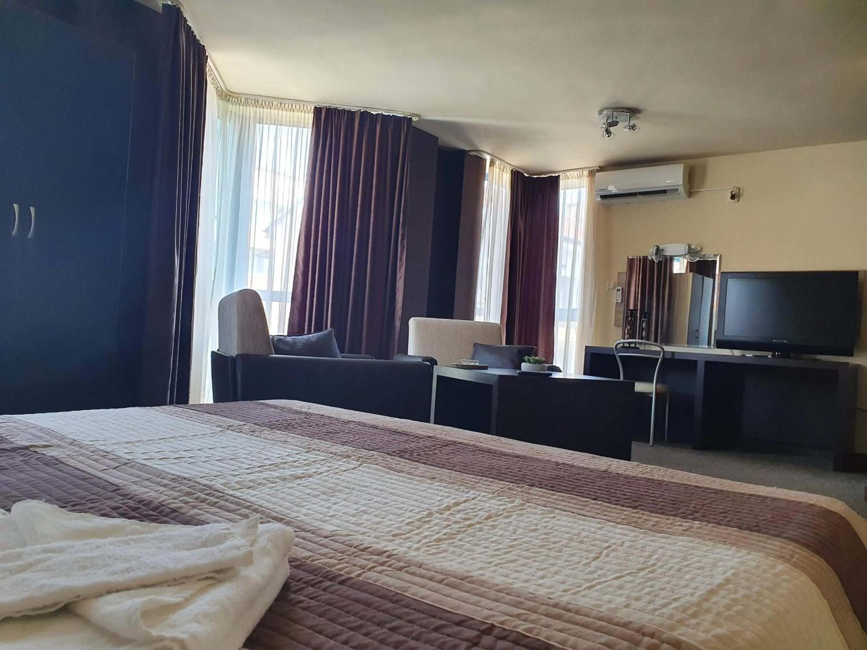 Bed in Хотел Европа