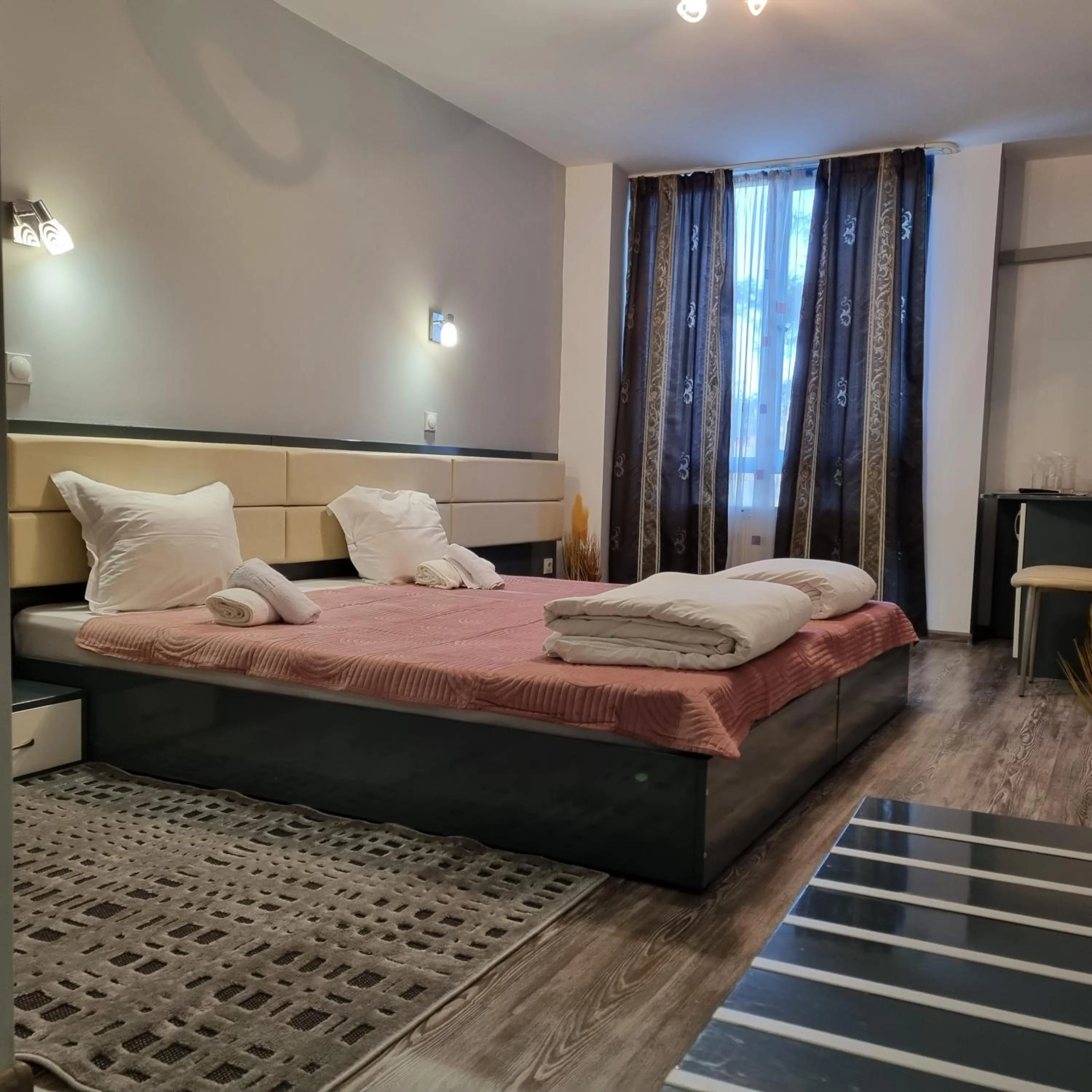 Bed in Хотел Европа