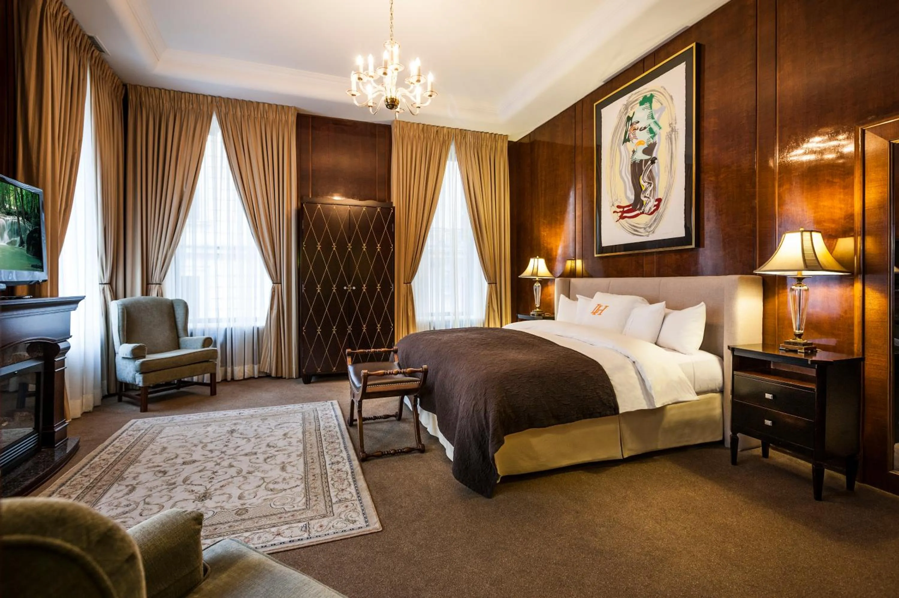 Photo of the whole room, Bed in LHotel