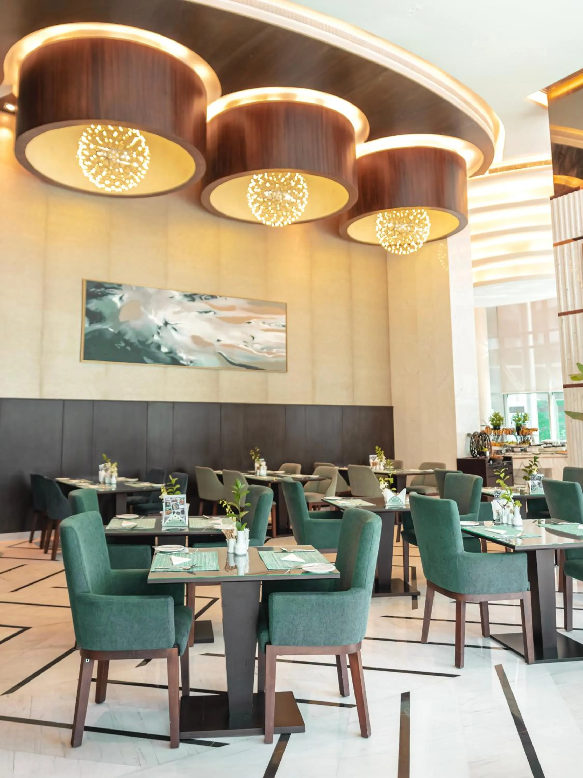 Restaurant/places to eat in Somerset Downtown Al Khobar