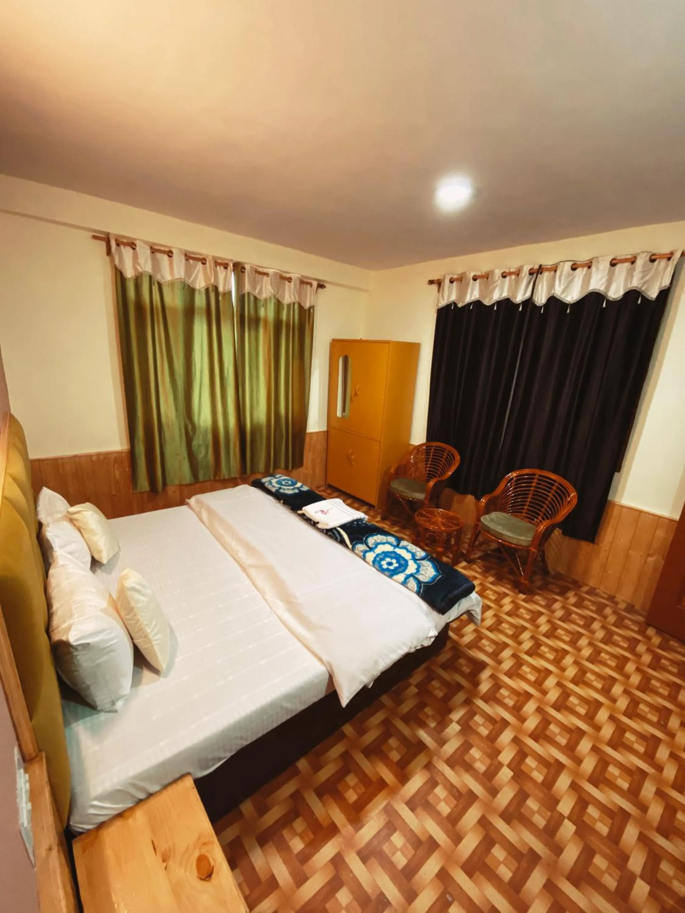 Double Room with Mountain View in Non Stop Cafe Hostel & Stay
