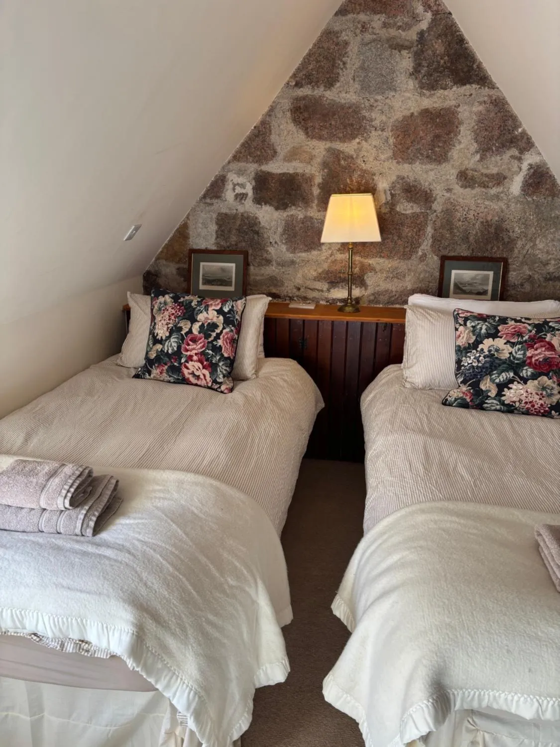 Bed in Cambus O' May Traditional Highland Hotel