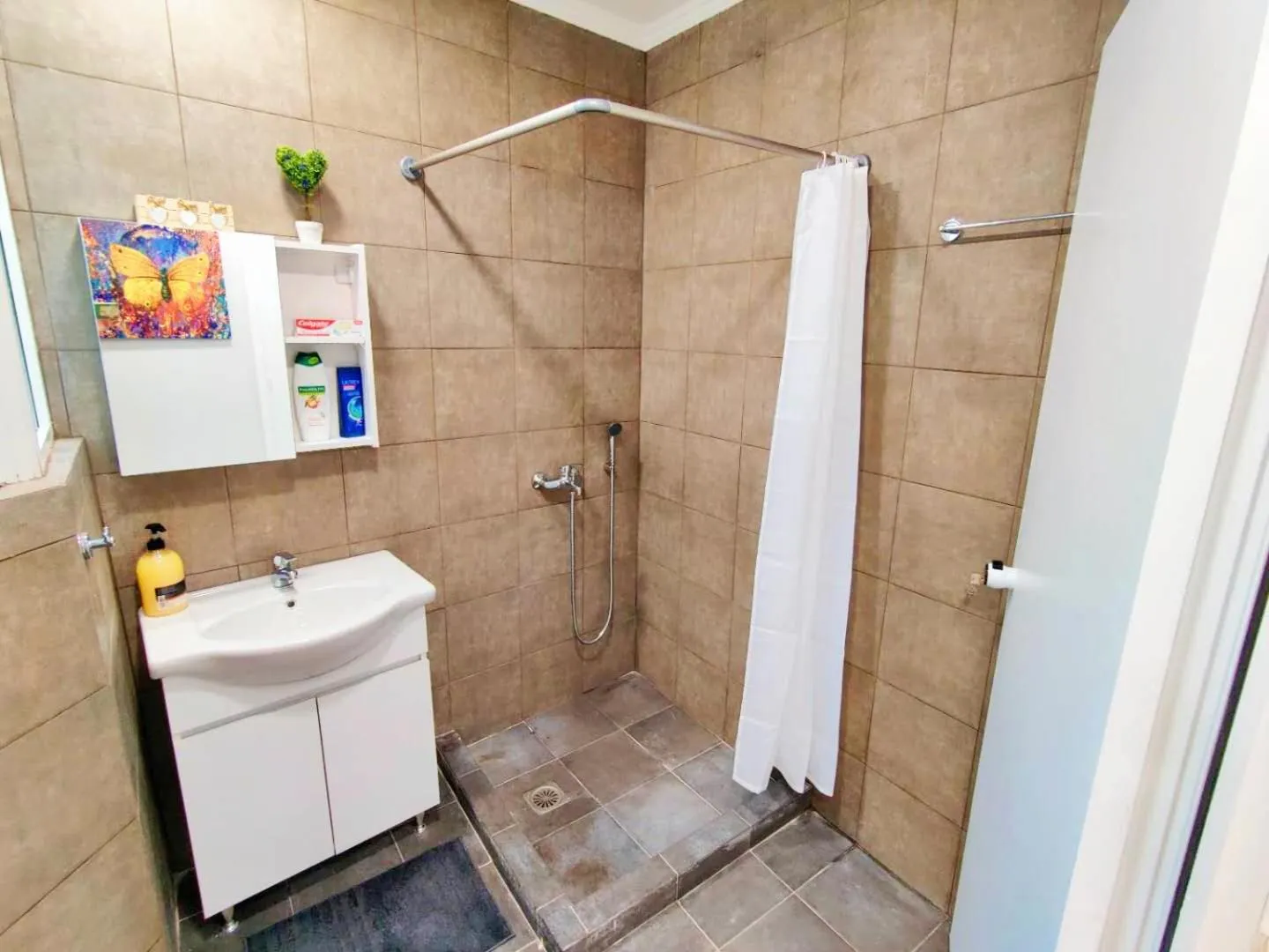 Bathroom in WSD Brand Cozy 2BD with Balcony near Acropolis
