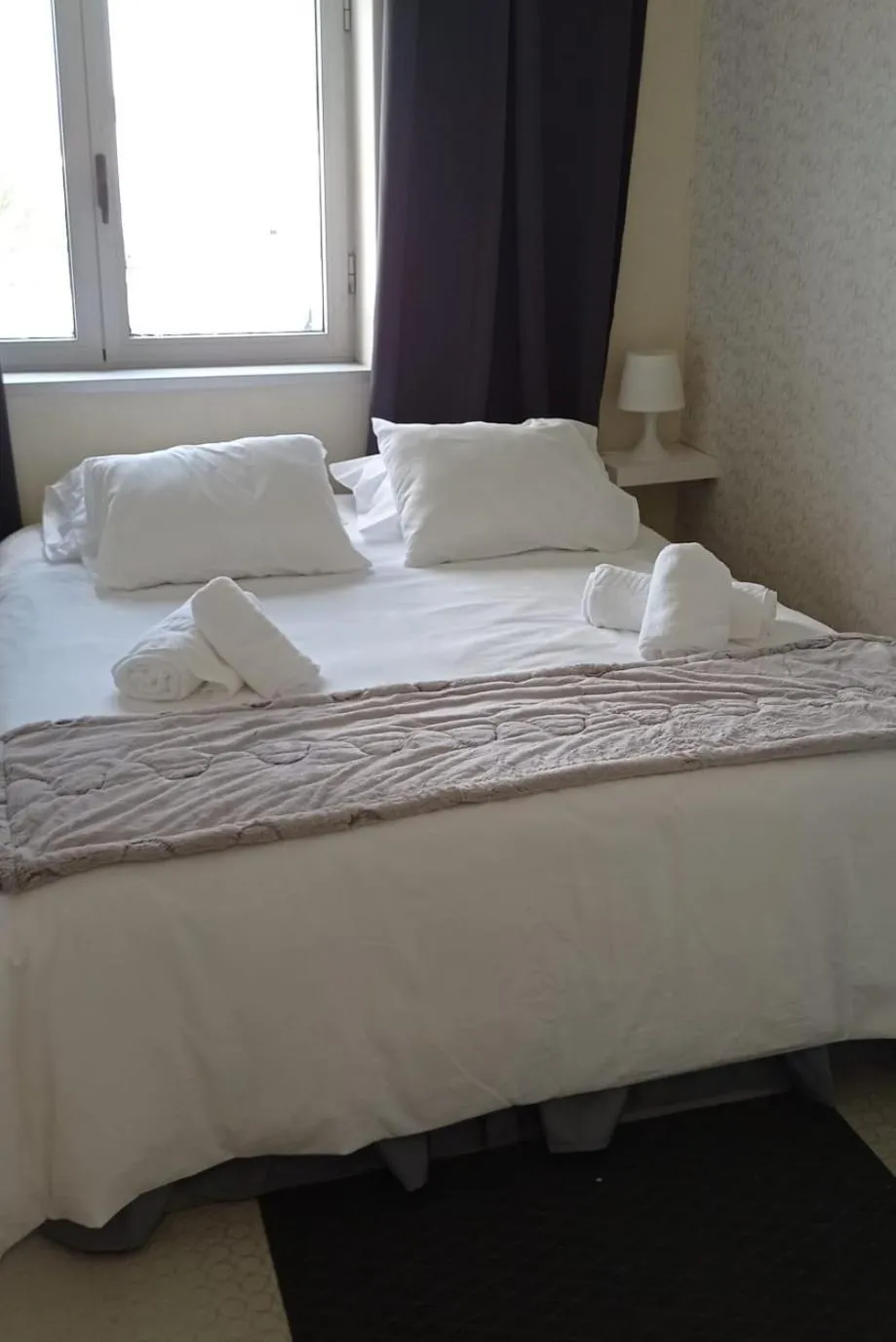 Bed in Liber Guest House