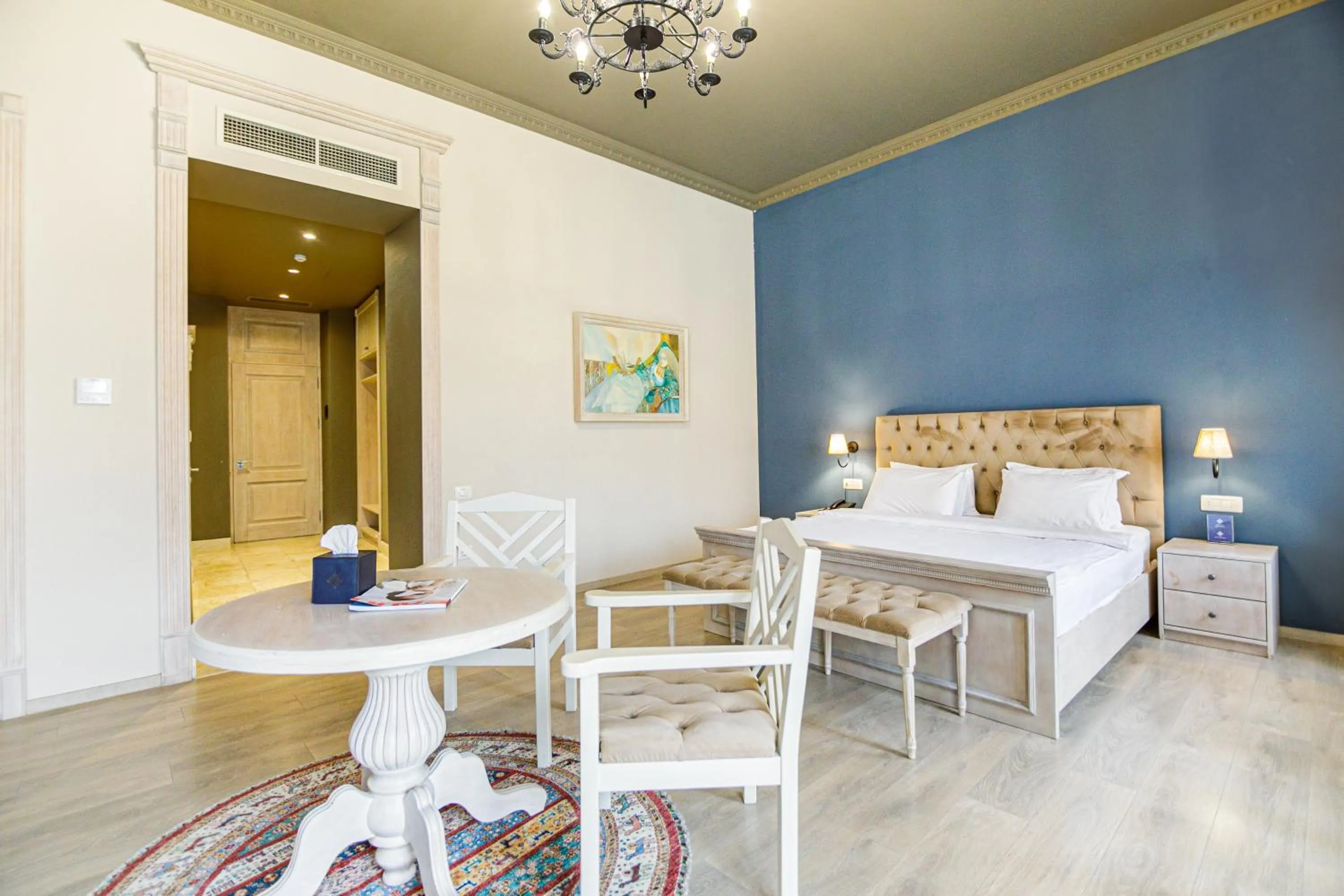 Bedroom, Bed in Art Club