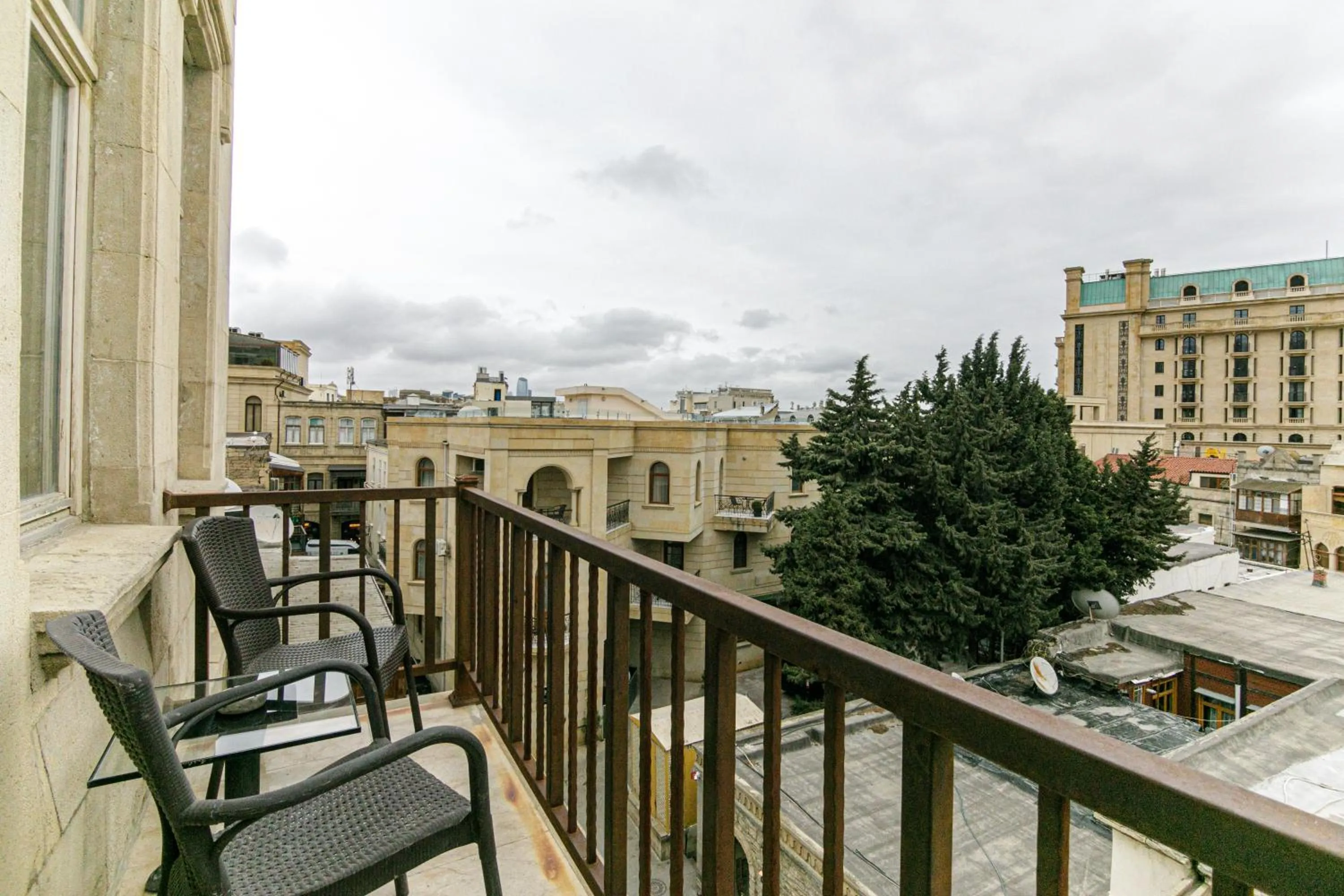Balcony/Terrace in Art Club