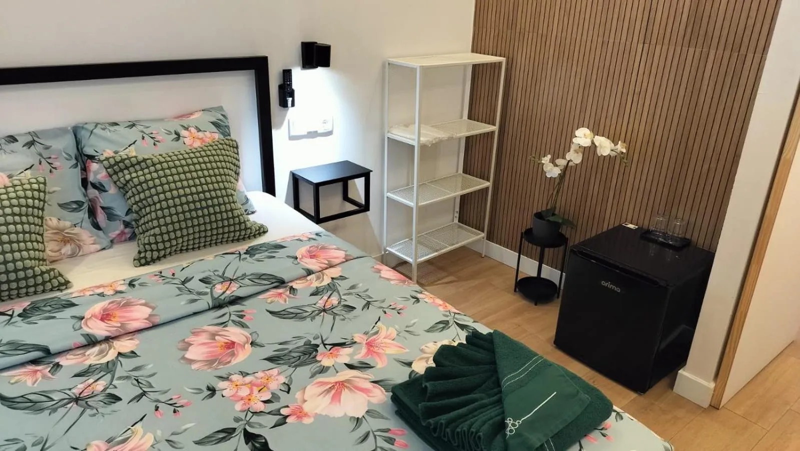 Bedroom, Bed in Figueira House in Beira Minho