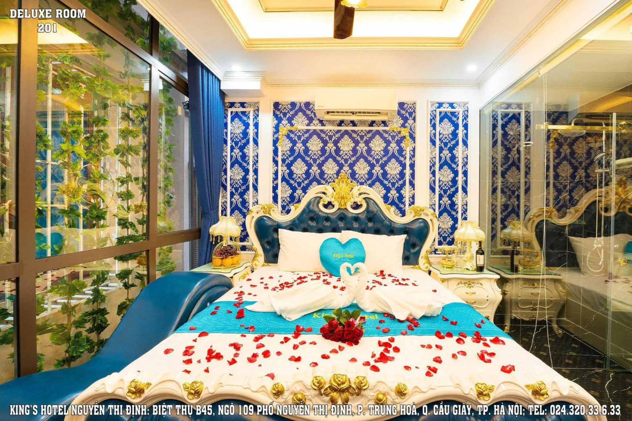 Bed in King's Hotel Nguyễn Thị Định