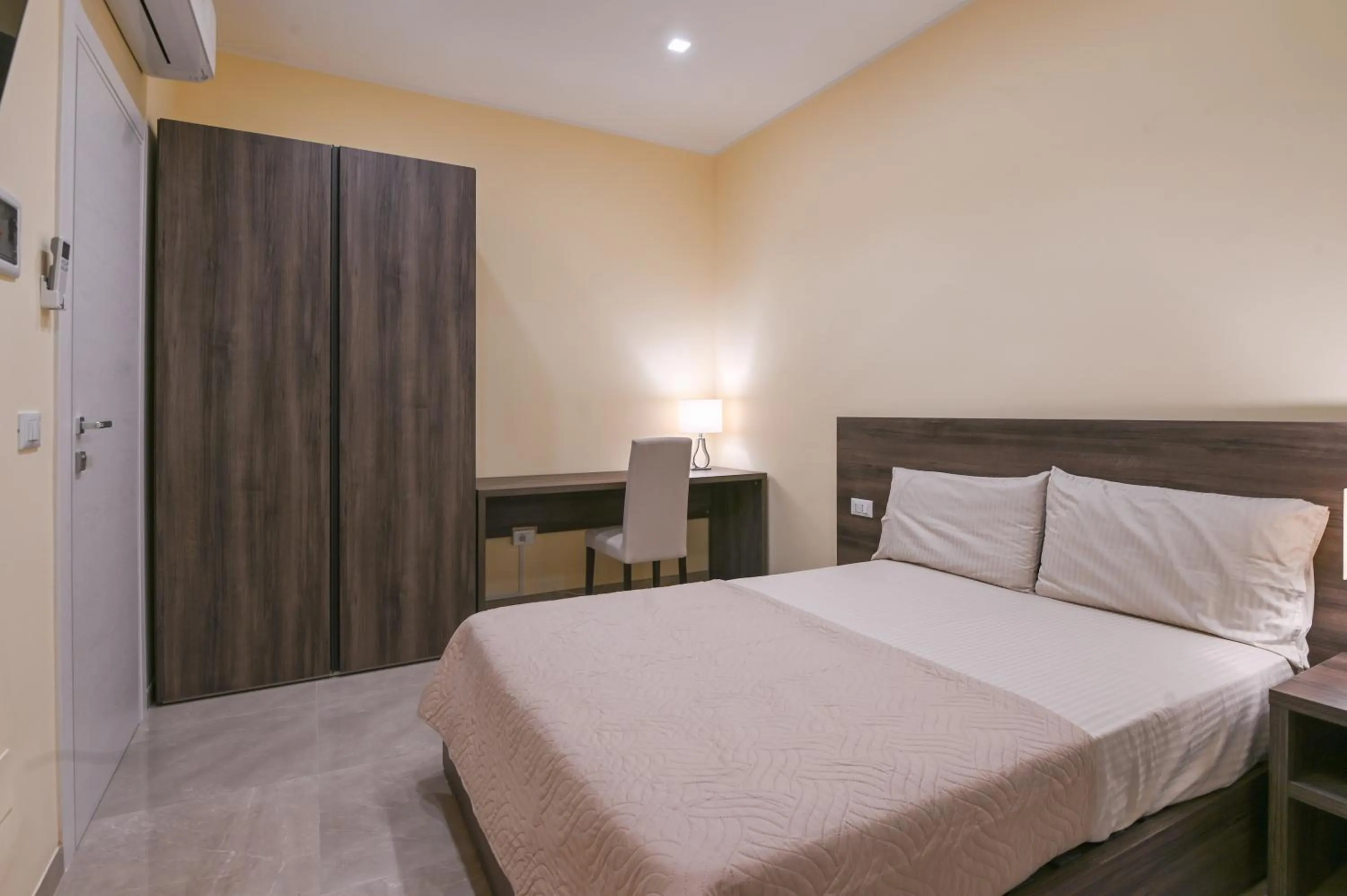 Bedroom in ADRIA Luxury Residence - Centro Trieste