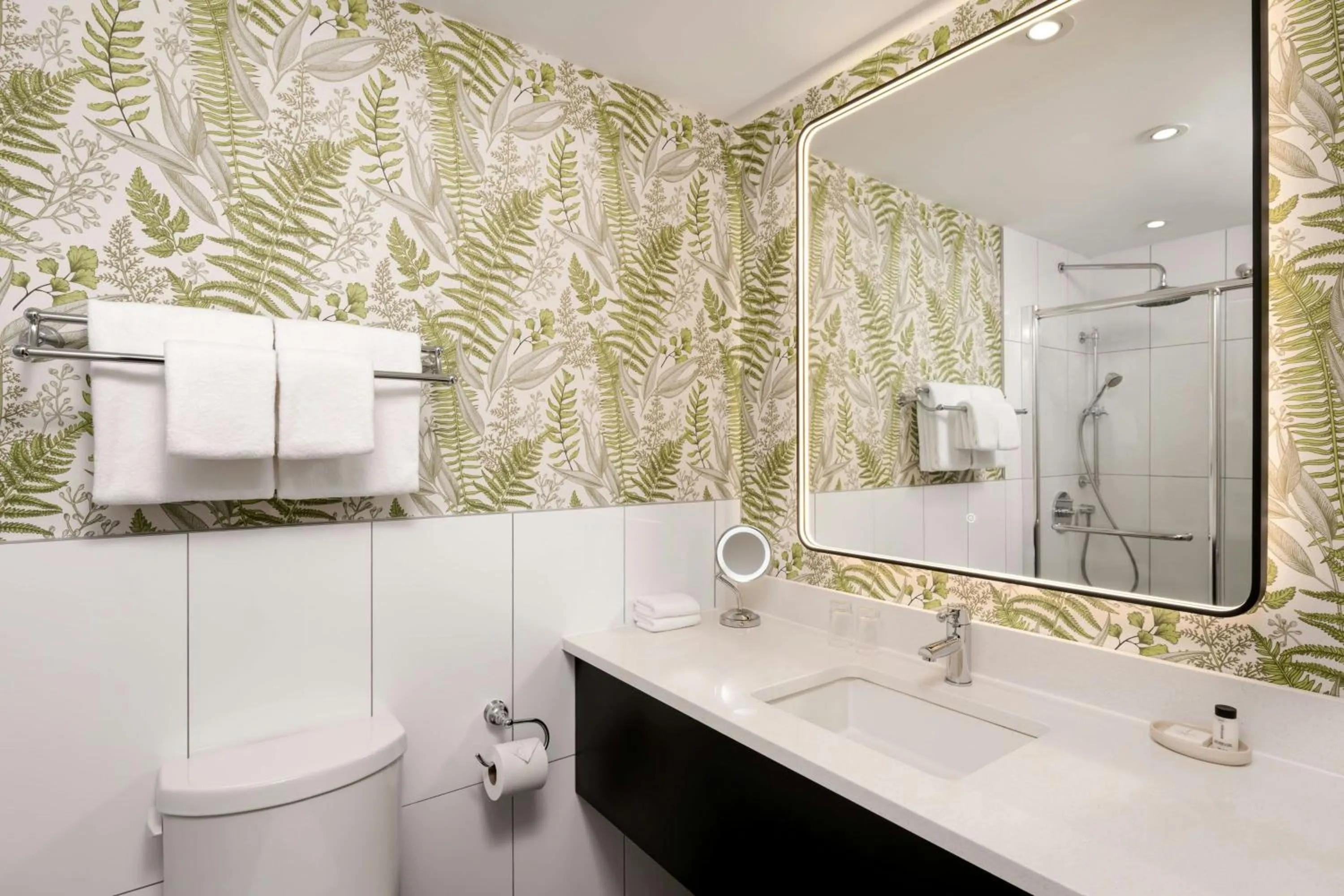 Photo of the whole room in Mont Gabriel, Sainte-Adèle, a Tribute Portfolio Resort