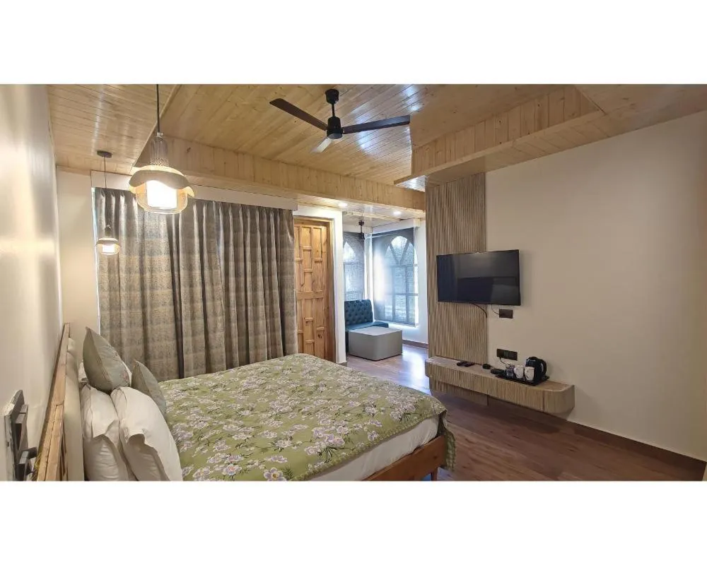 Bed in Hotel Alpine Musk