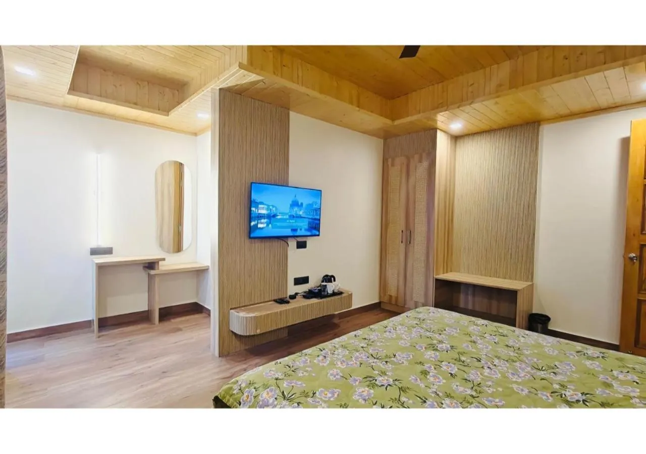 View (from property/room), Bed in Hotel Alpine Musk