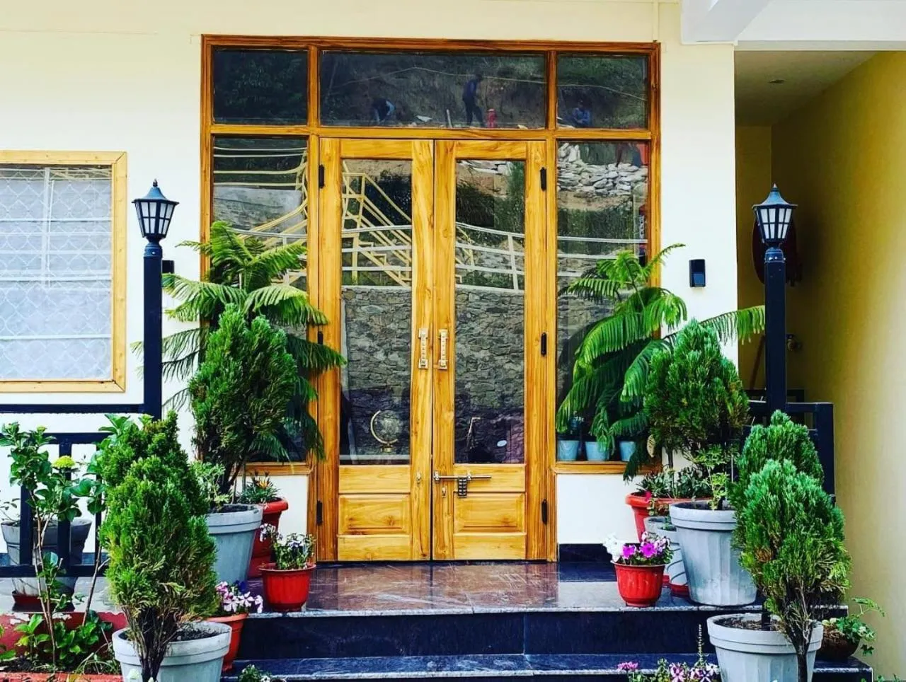 Facade/entrance in Hotel Alpine Musk