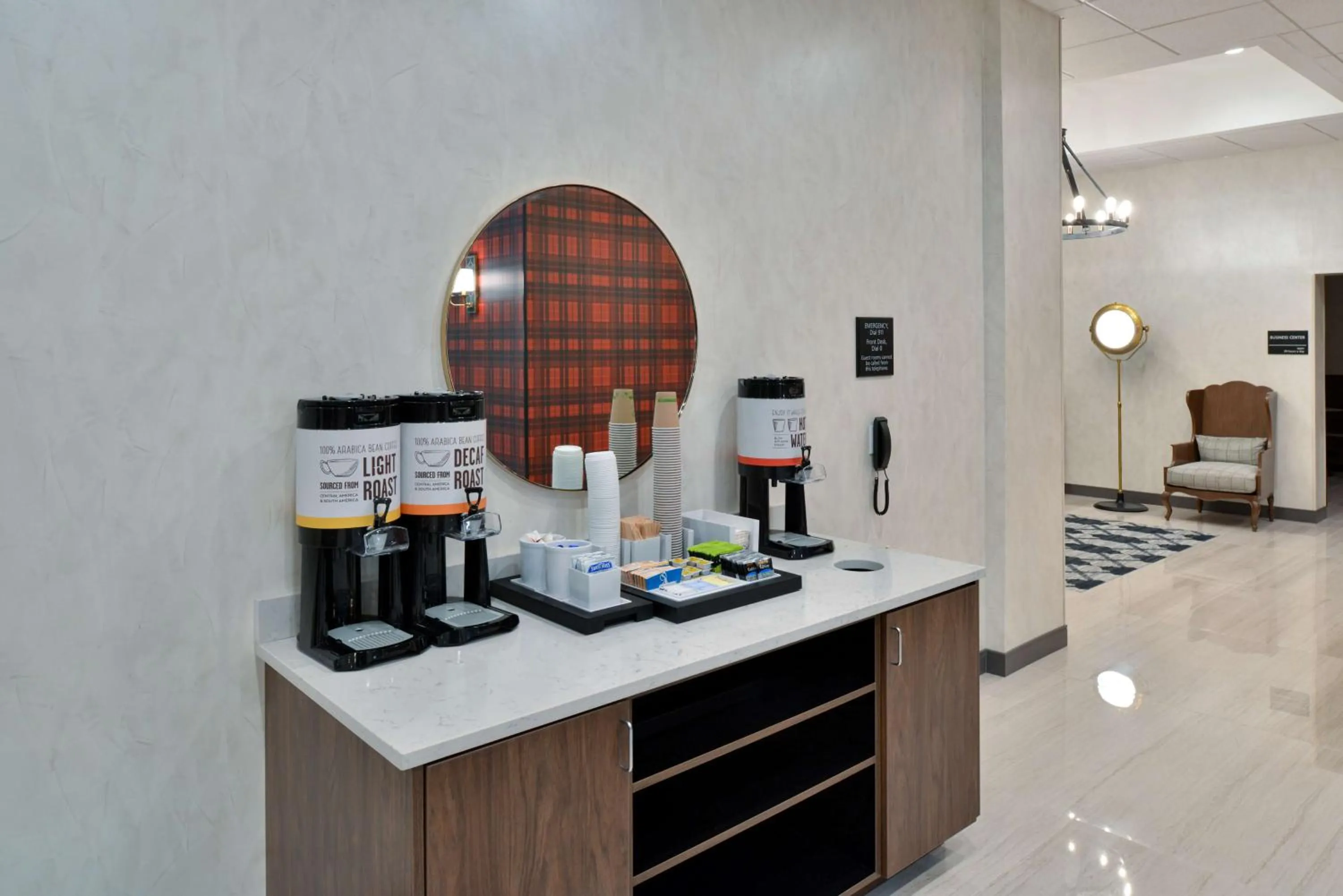 Dining area in Hampton Inn & Suites Greensboro Downtown, Nc