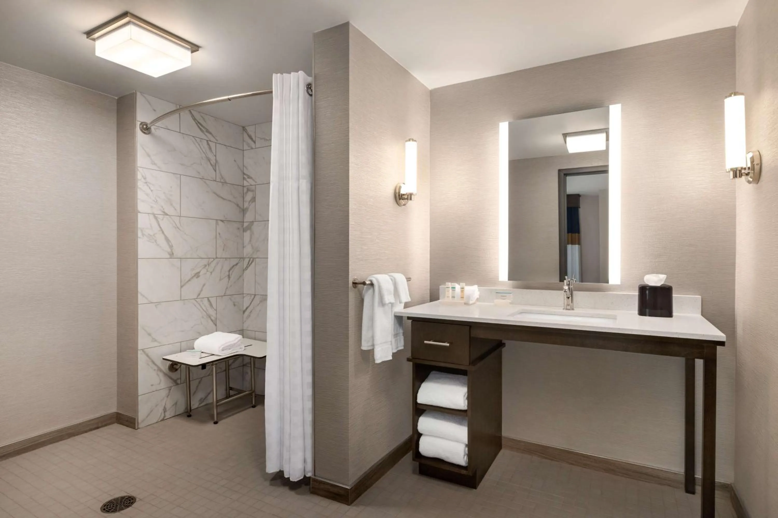 Bathroom in Homewood Suites by Hilton Indianapolis Downtown IUPUI