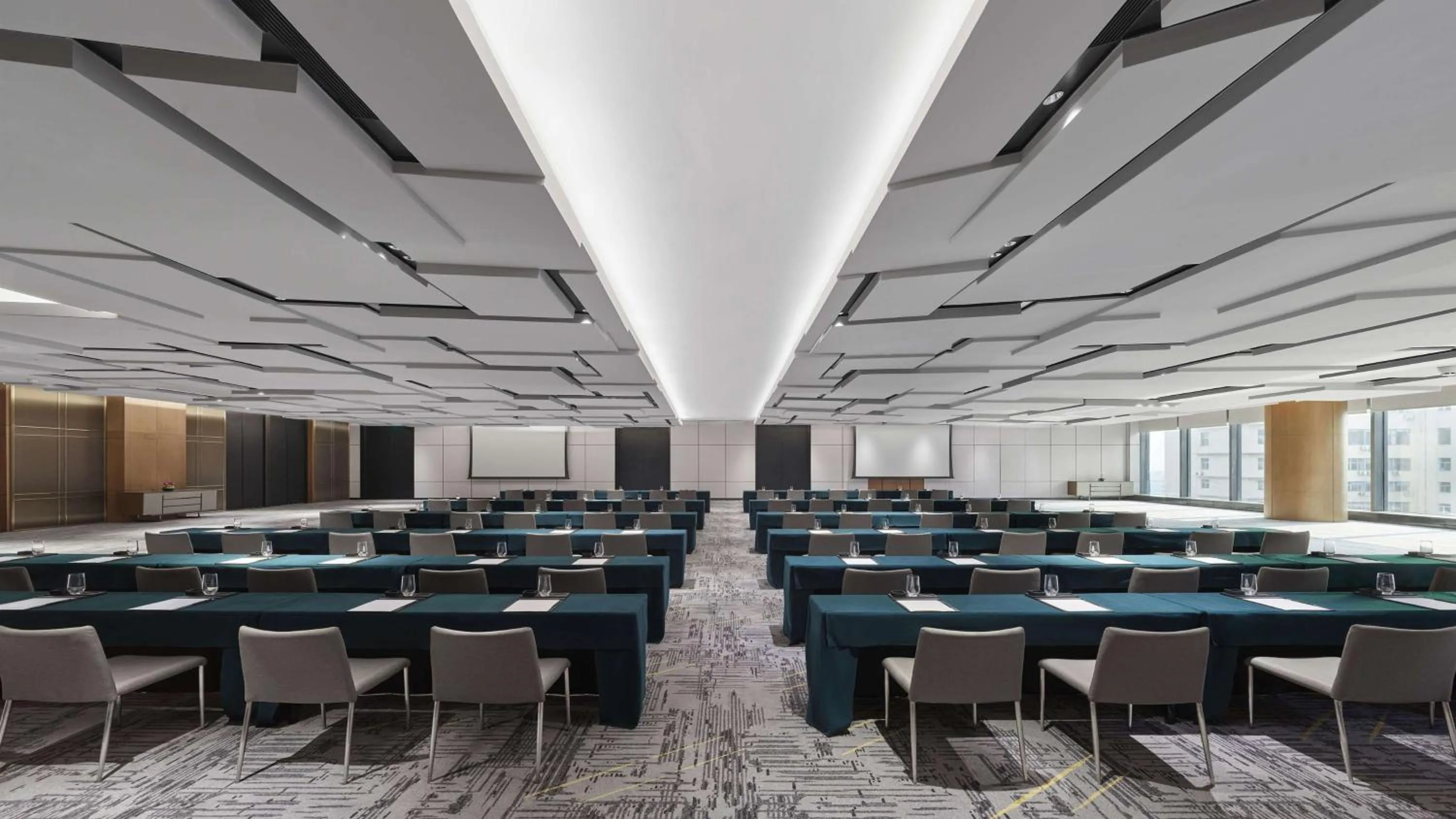 Meeting/conference room in Hilton Lanzhou City Center