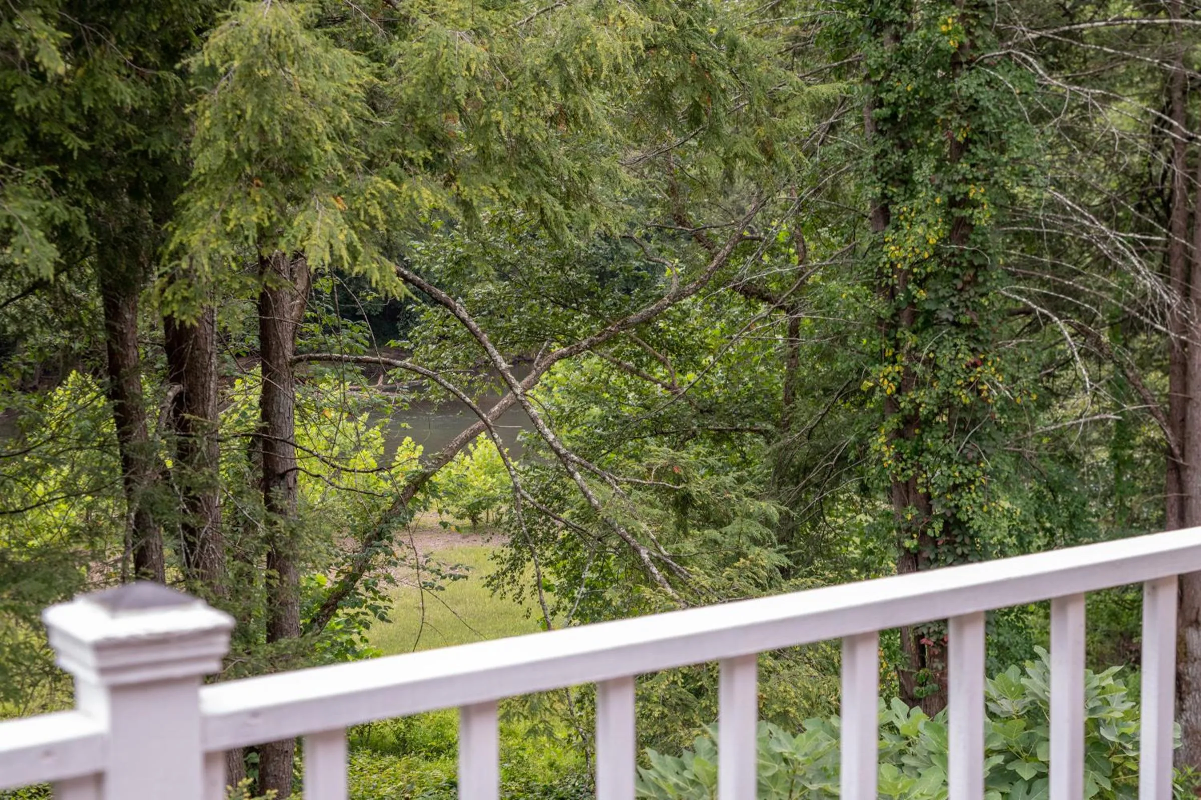 Elk River Hotel & Cafe