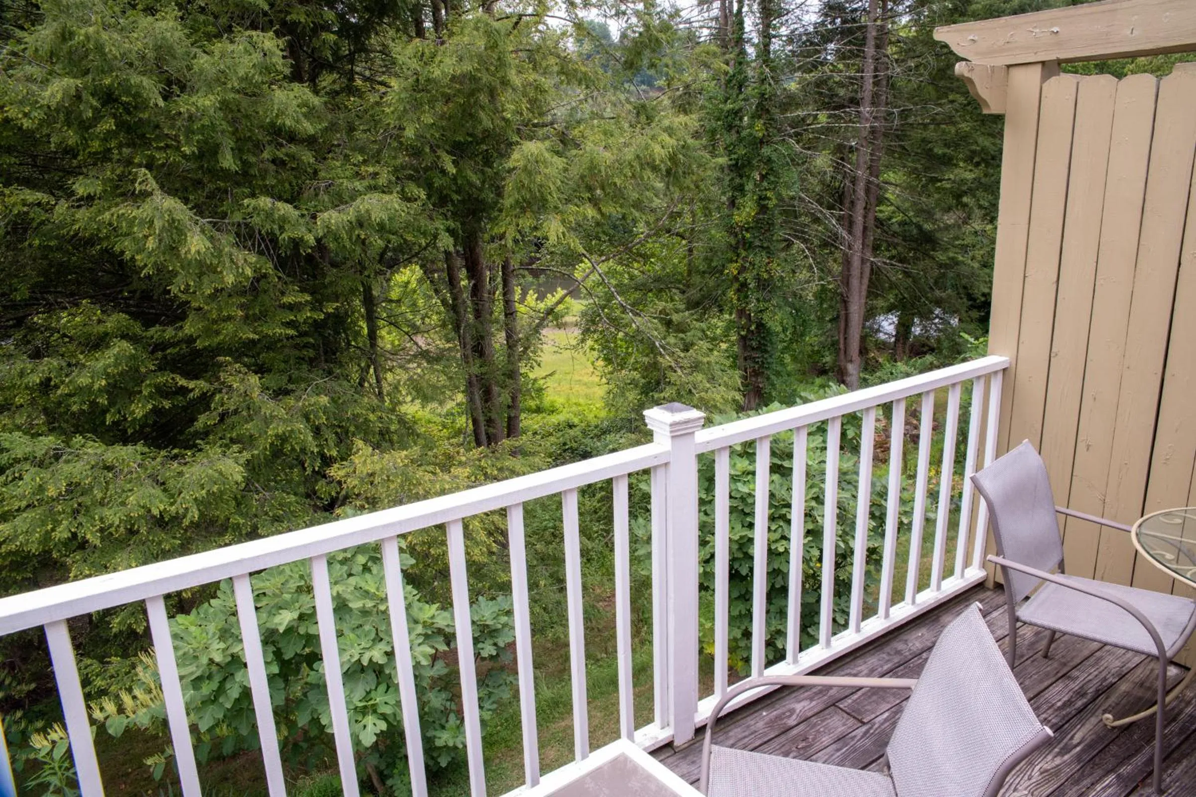 Elk River Hotel & Cafe