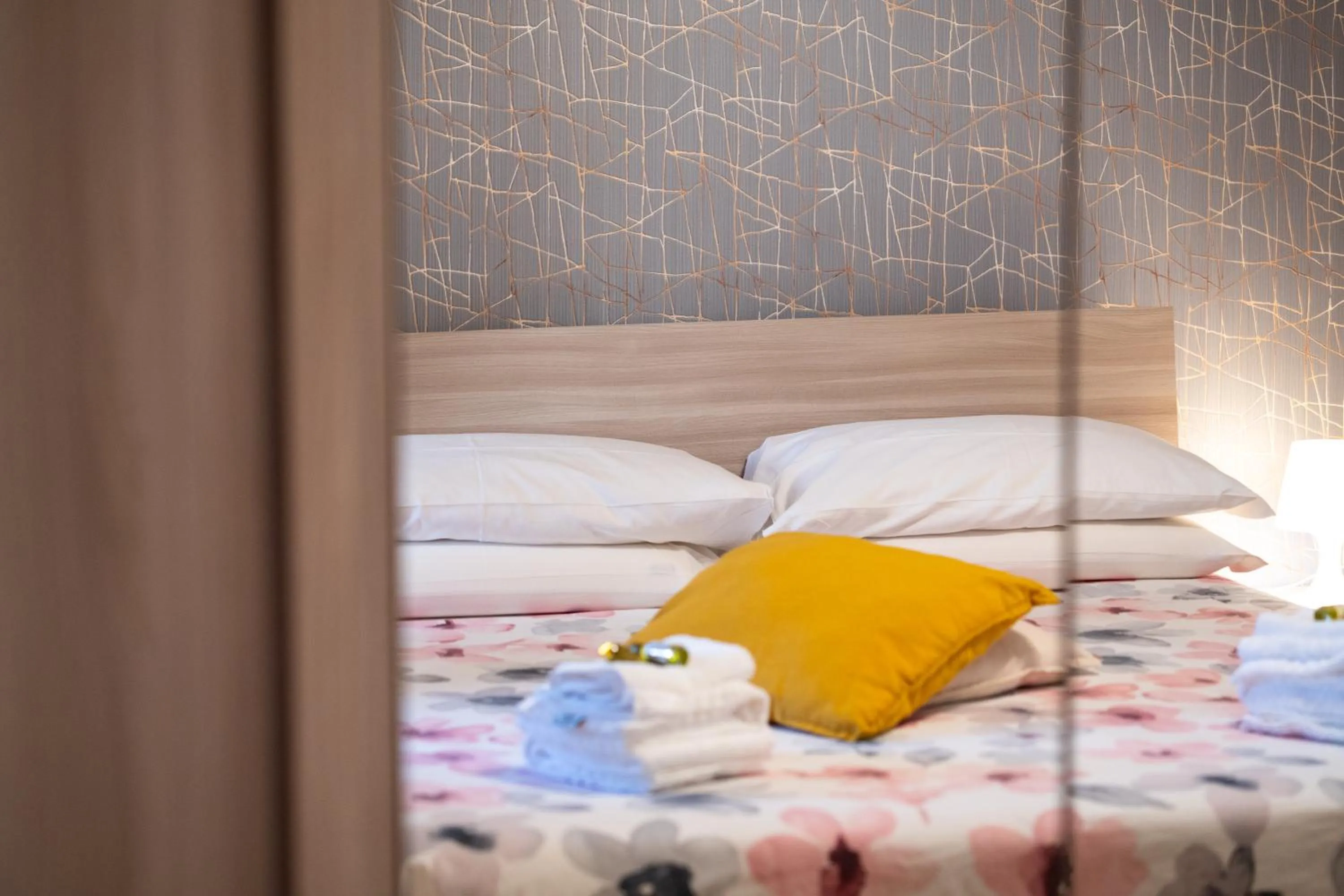 Bedroom, Bed in AJ Suite and Breakfast