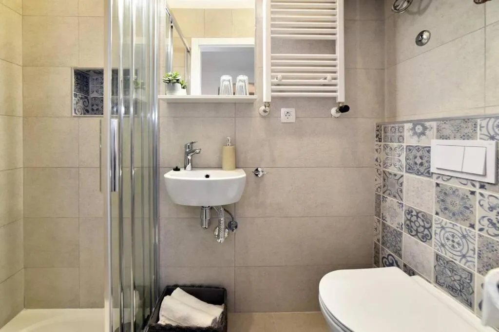 Bathroom in Petit Main Square