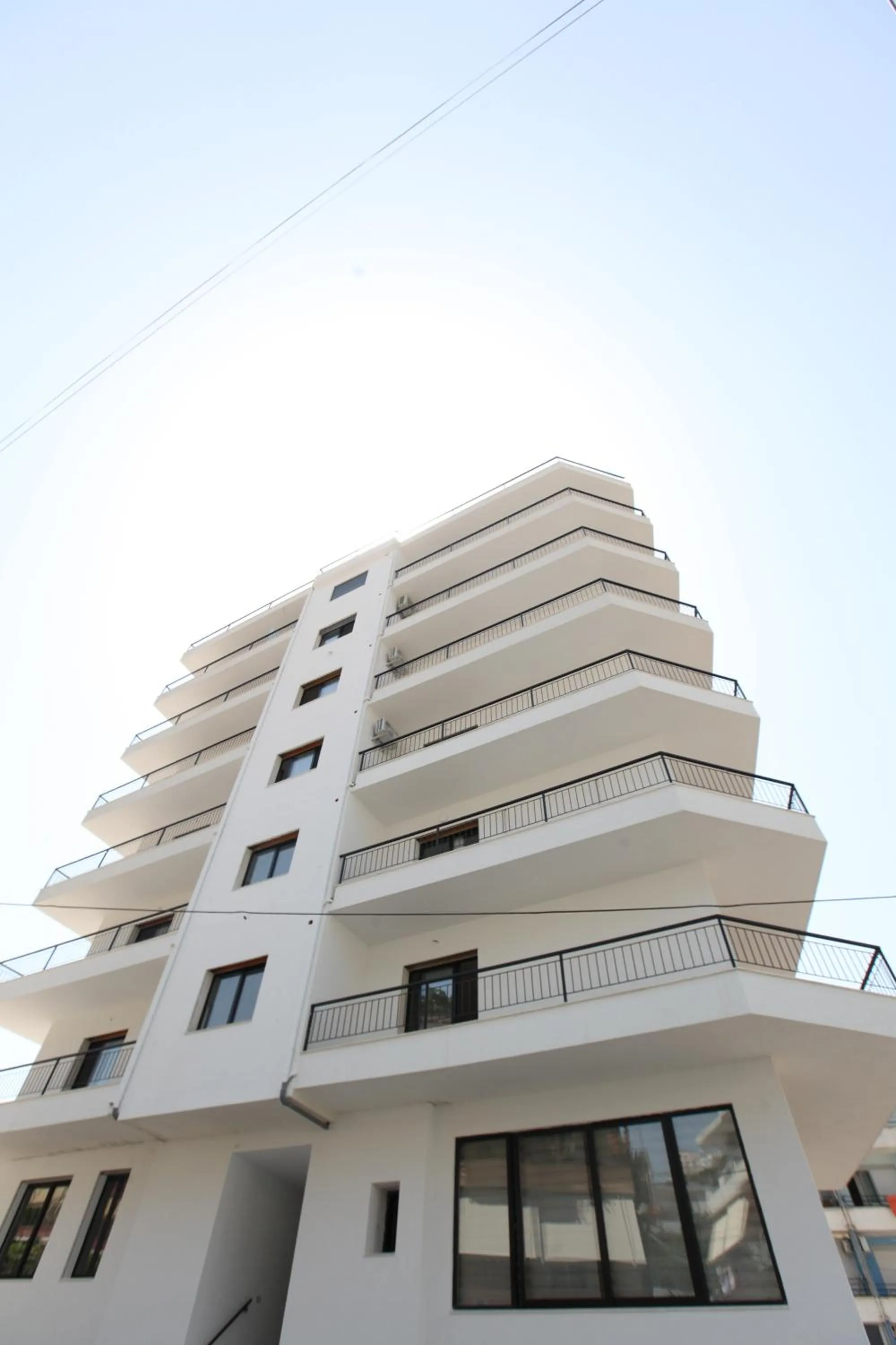 Property building in Joanna Suites