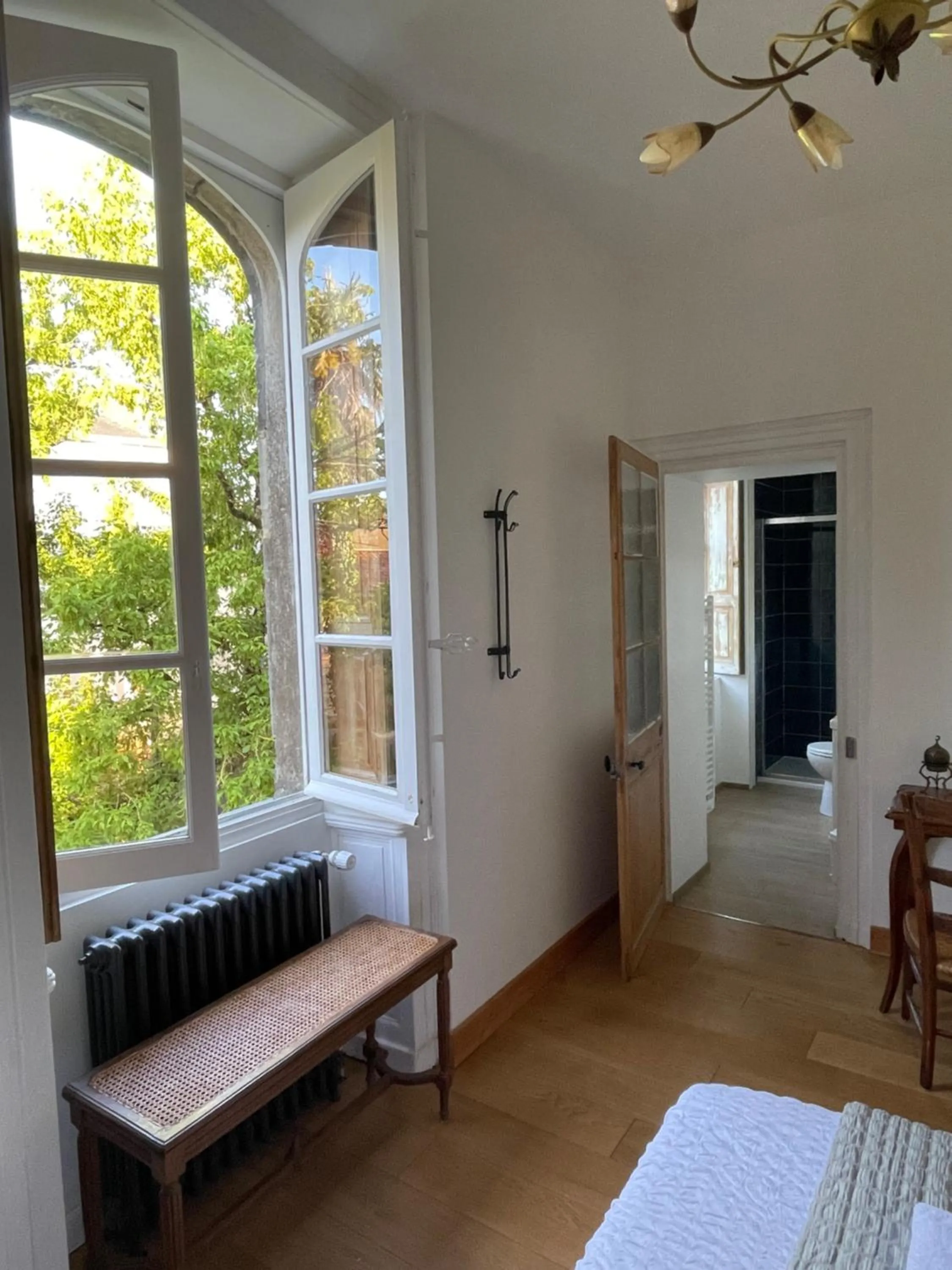 View (from property/room), Bed in La Houache Chambres d'Hôtes