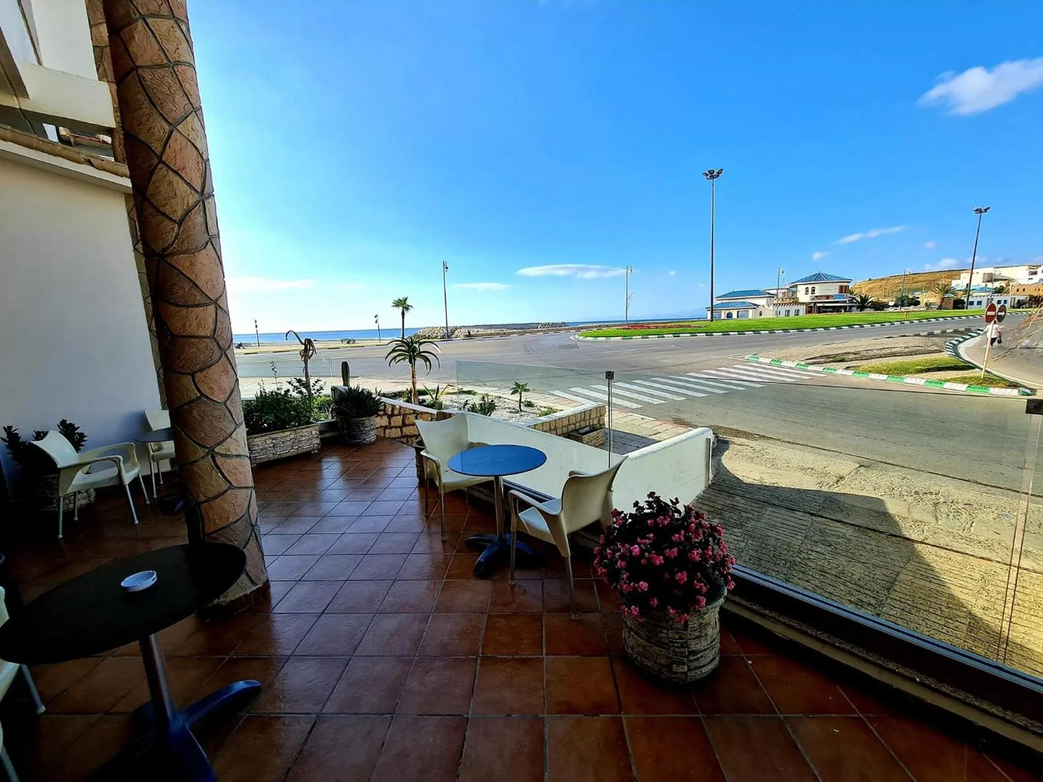 Restaurant/places to eat in Hotel La Corniche Fnideq