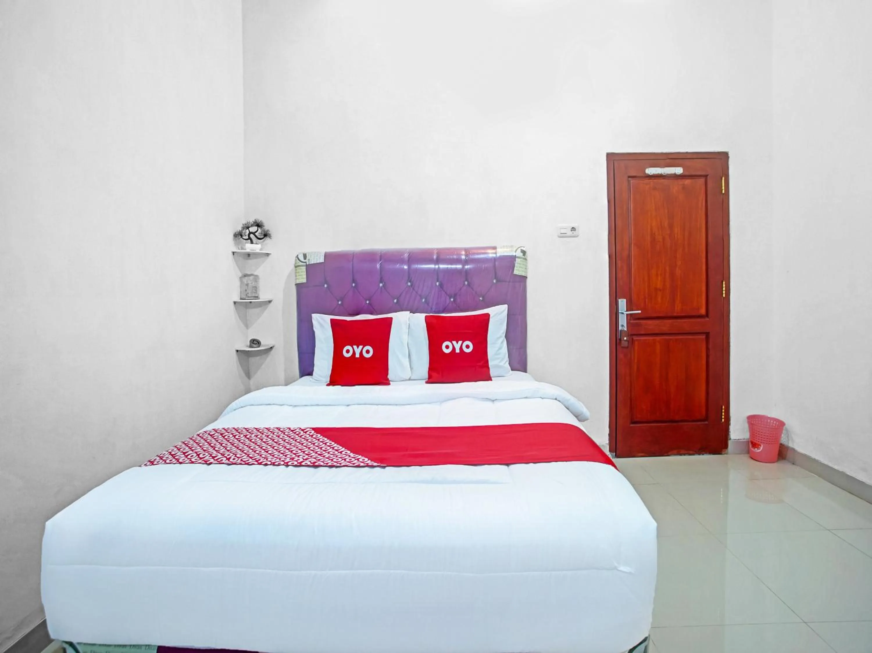 Bedroom, Bed in OYO Life 90587 Domen Homestay Syariah