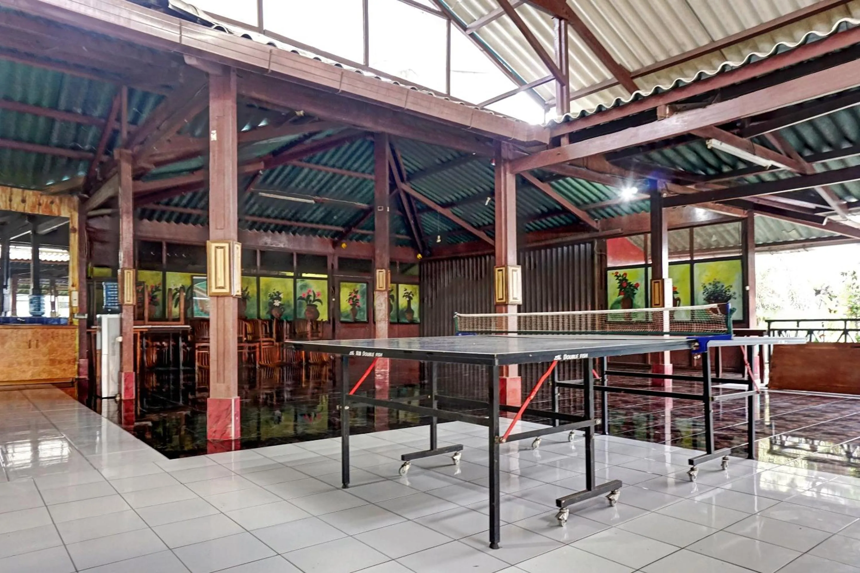 Lobby or reception in Hotel O 90596 Hotel Griya Astoeti