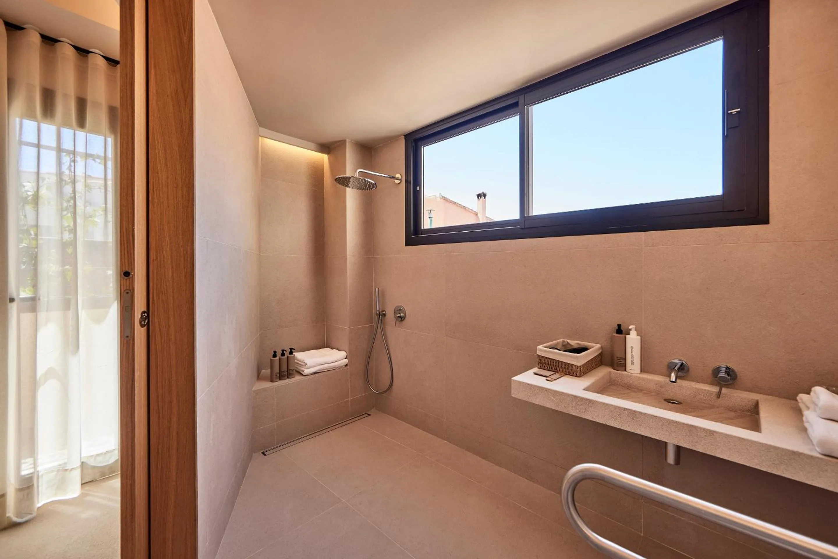 Bathroom in JOE'S GOMILA BOUTIQUE HOTEL