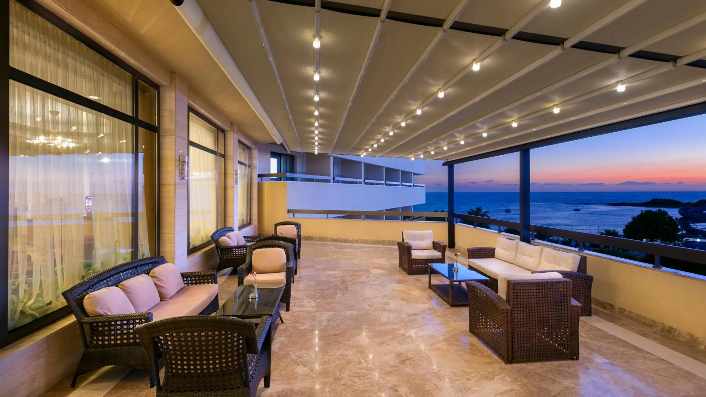 Balcony/Terrace in Özkaymak Select Resort