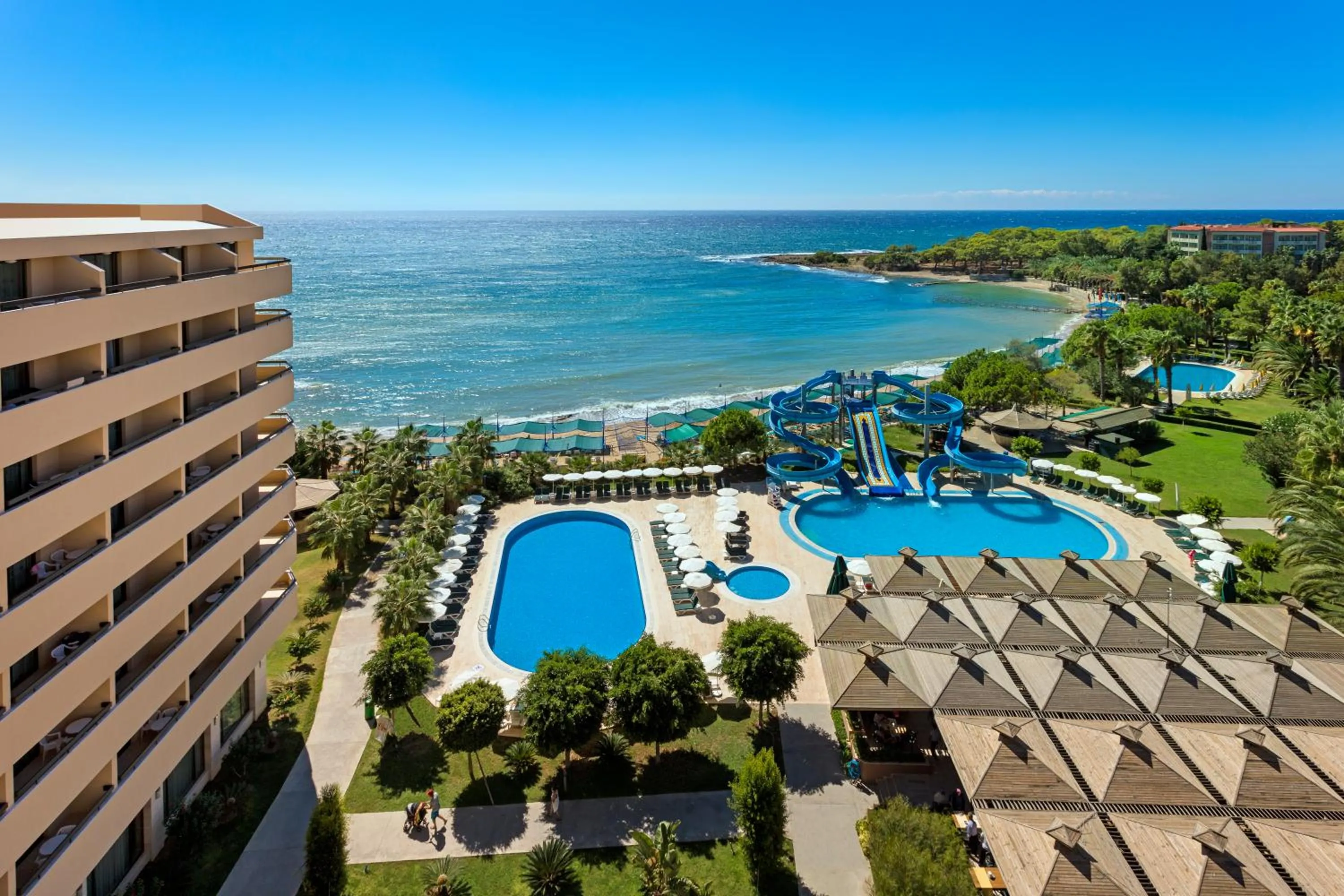 Swimming pool in Özkaymak Select Resort
