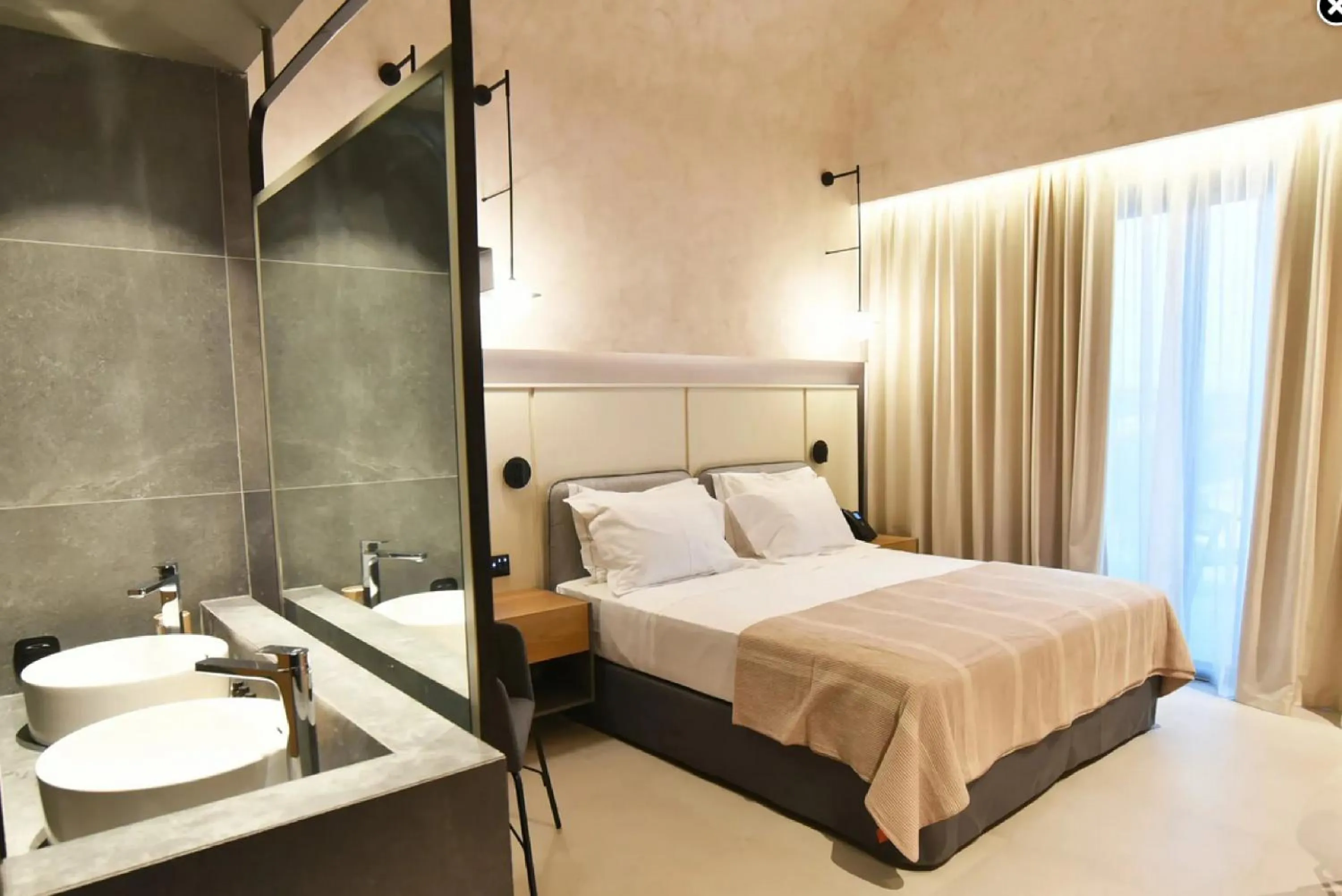 Photo of the whole room, Bed in Anasa Luxury Resort