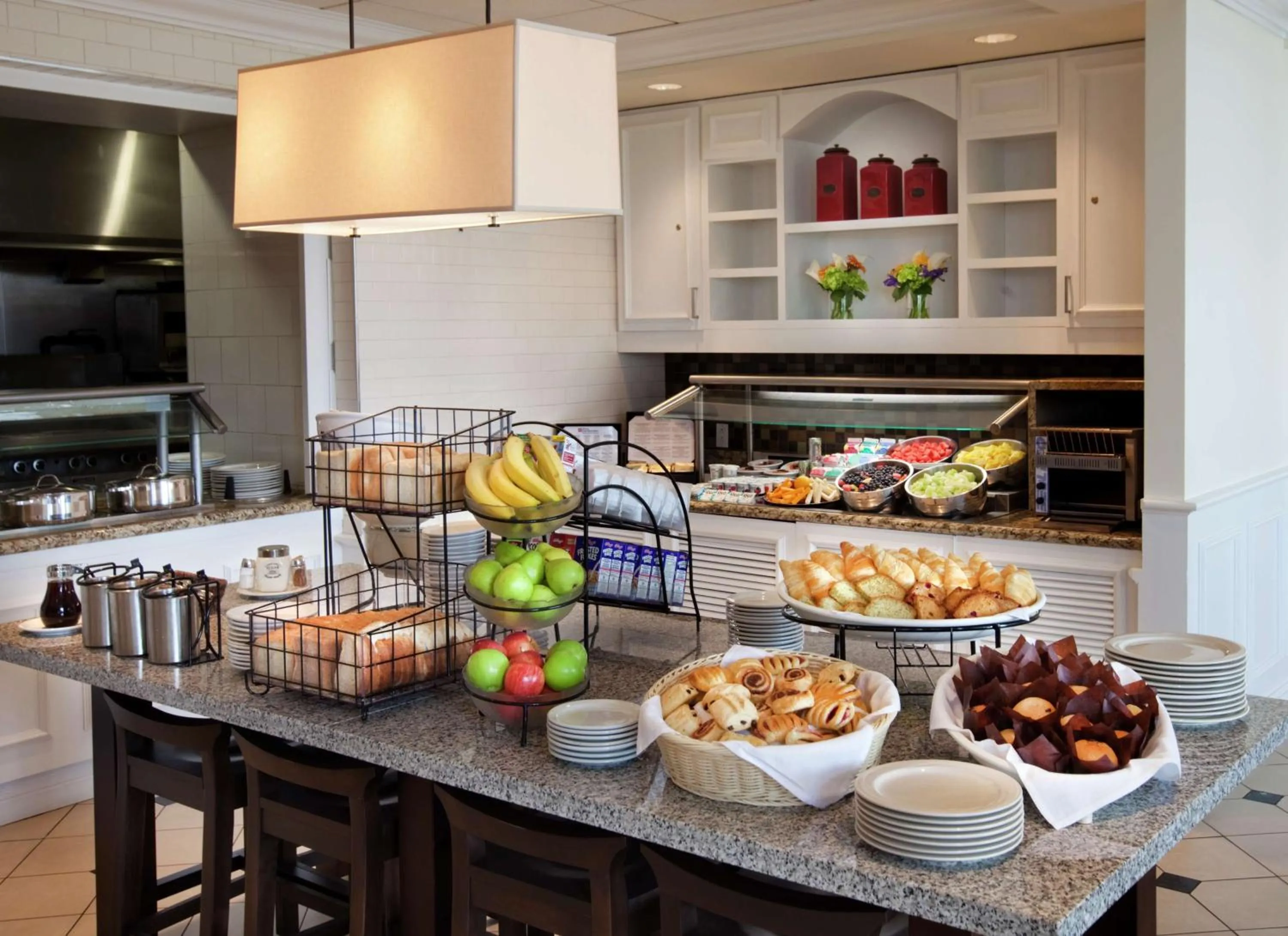 Breakfast in Hilton Garden Inn Montreal Airport