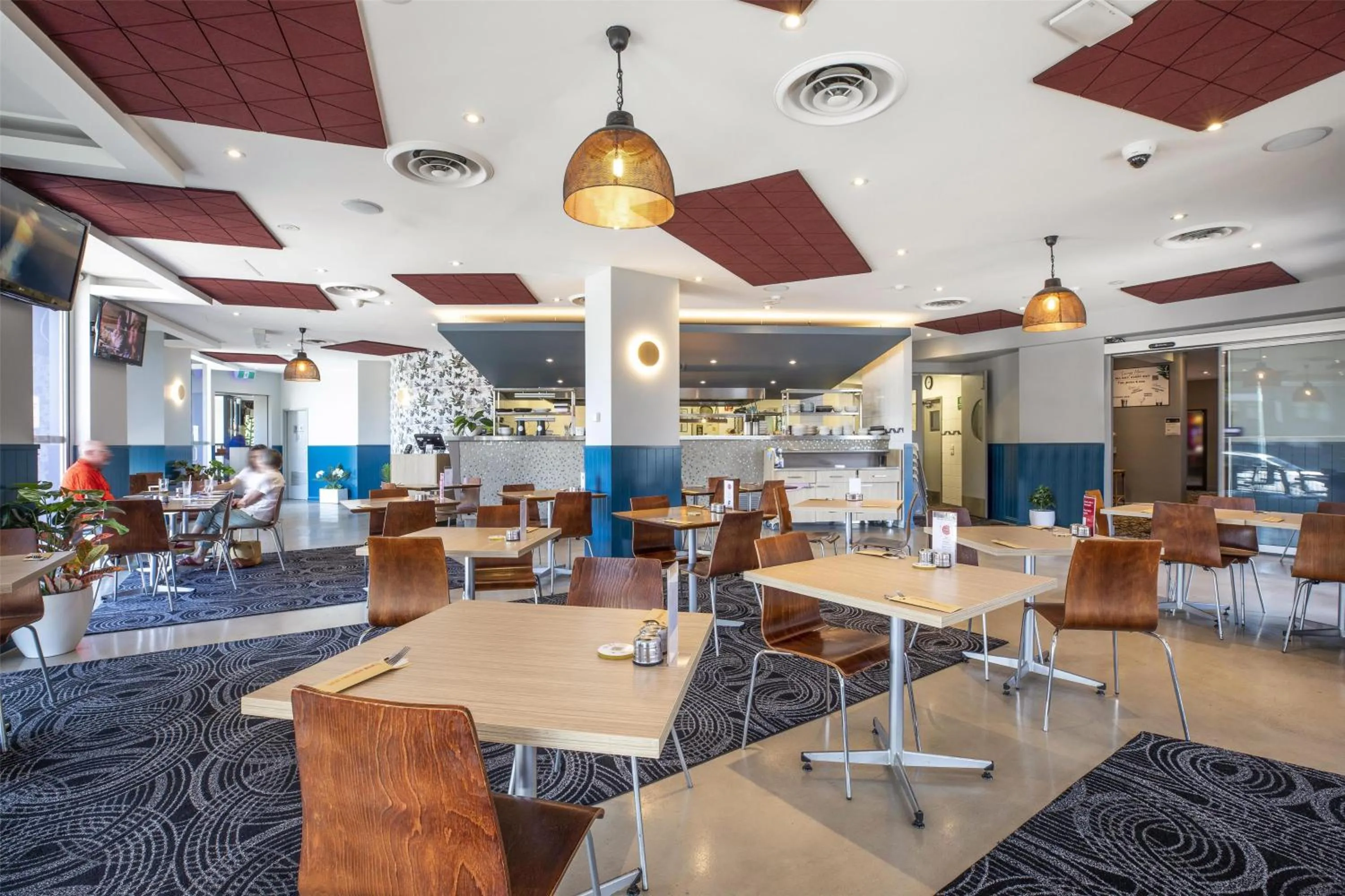 Restaurant/places to eat in Royal Hotel by Nightcap Social