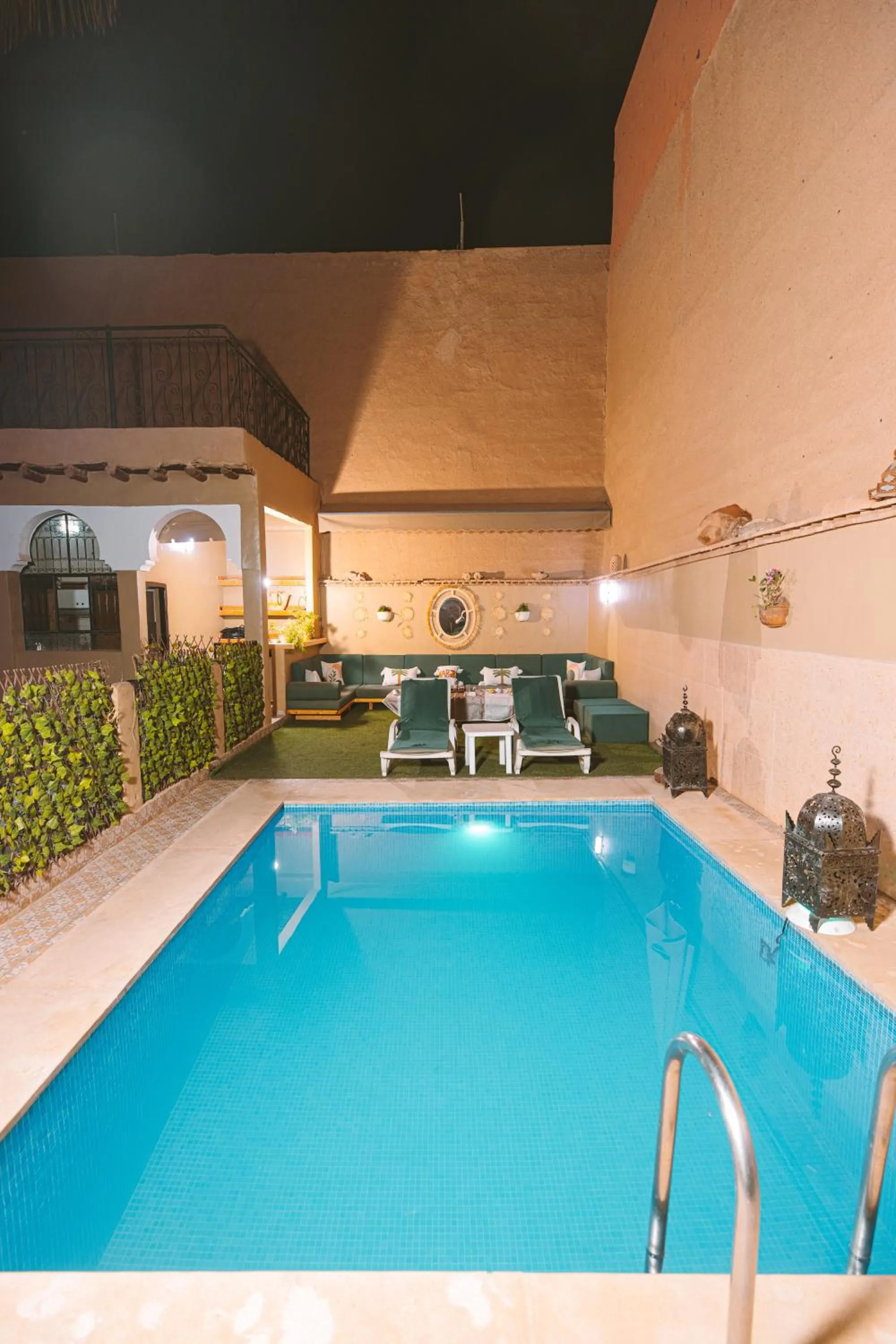 Swimming pool in Riad Benyara
