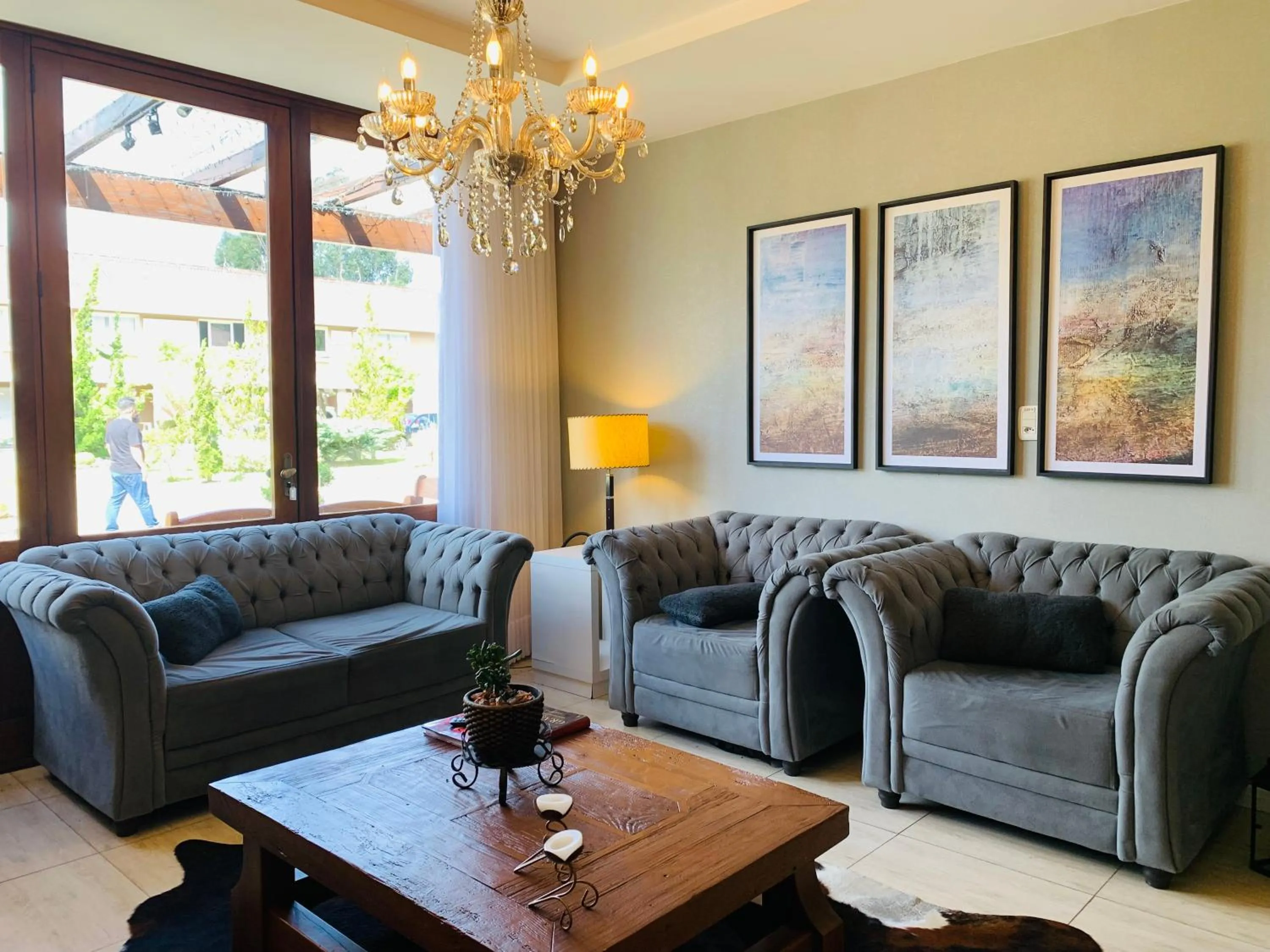 Seating area in Pousada Quinta do Vale