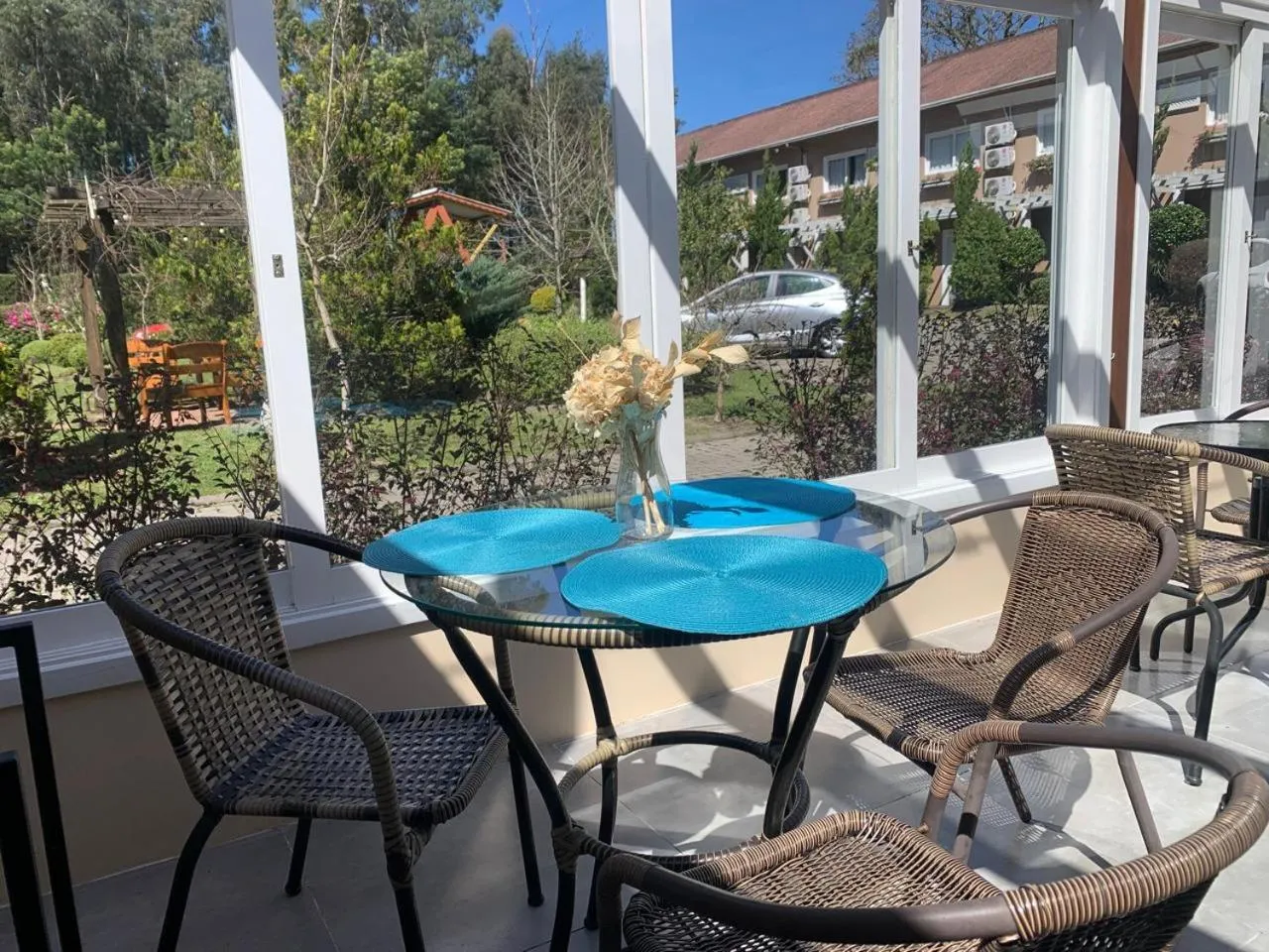 Restaurant/places to eat in Pousada Quinta do Vale