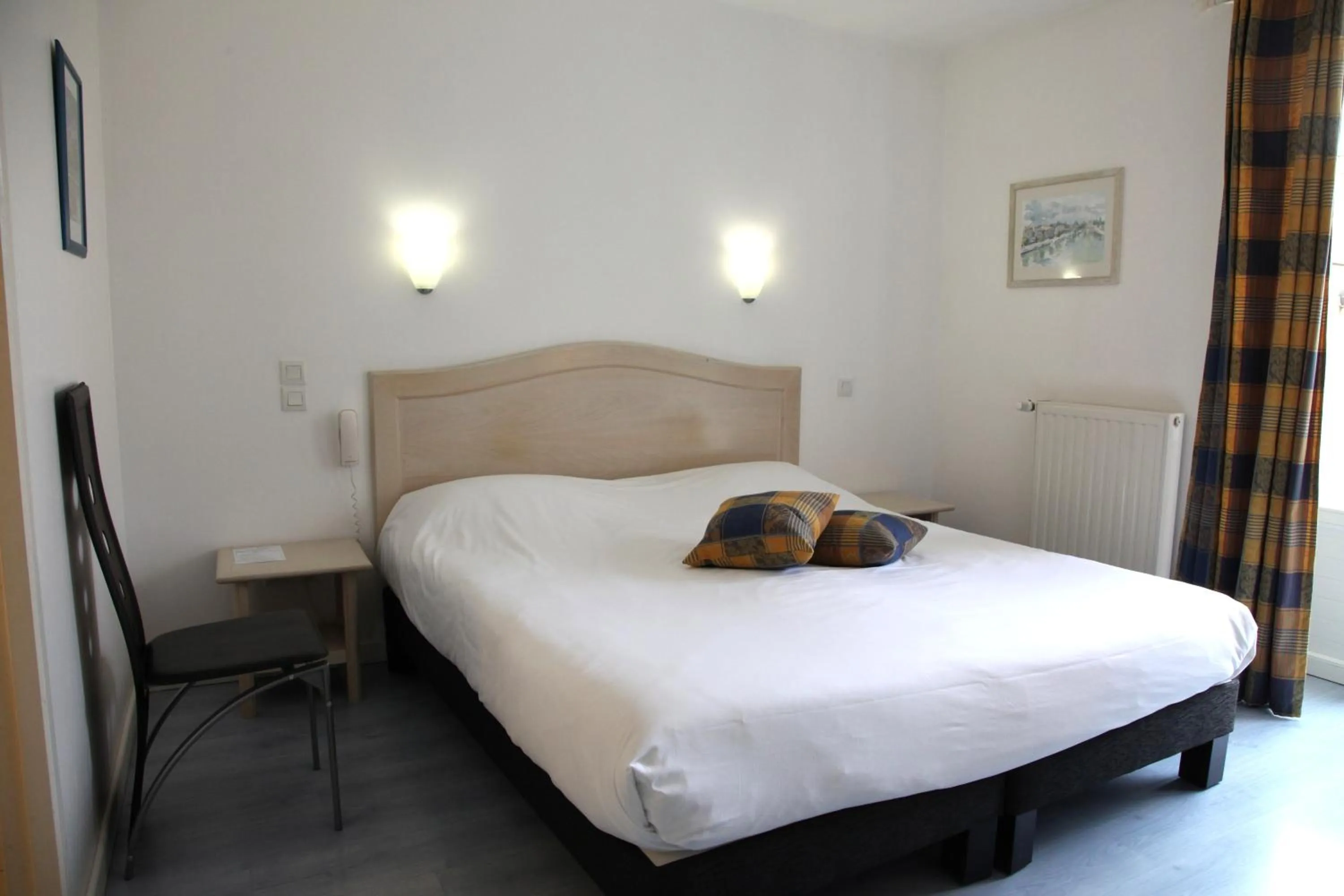 Bedroom, Bed in Le Continental