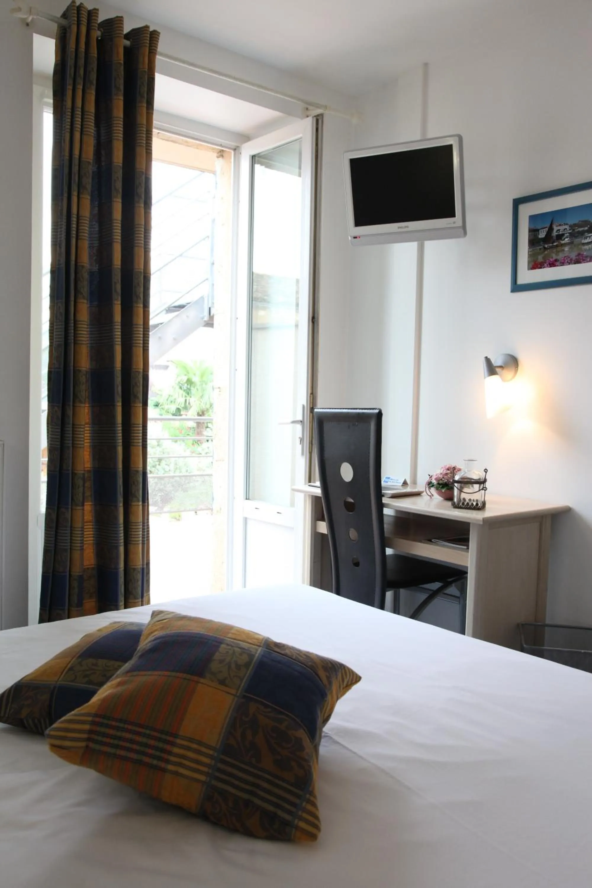 Bedroom, Bed in Le Continental