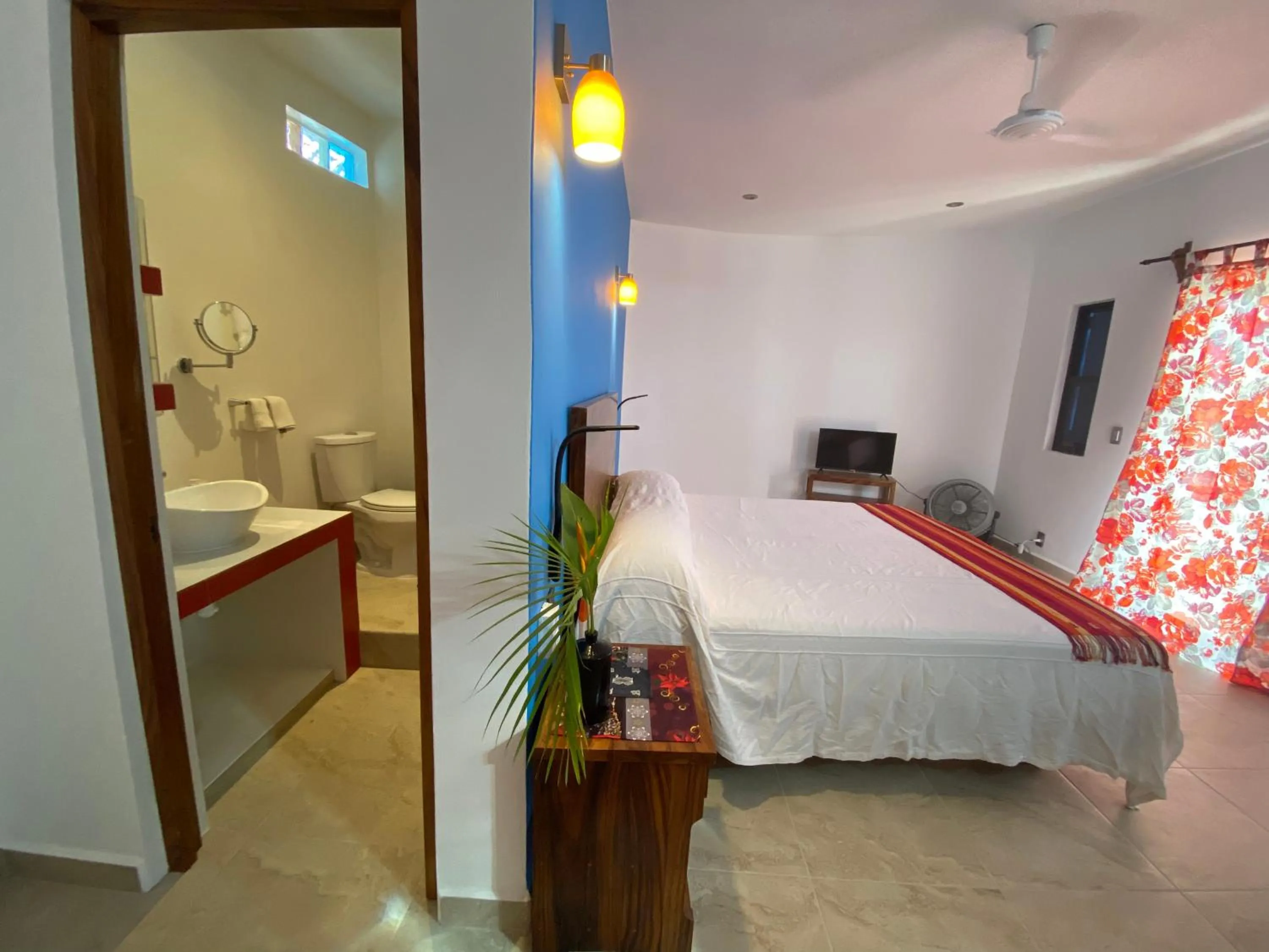 Bed in Beachfront Paradise Boutique Hotel