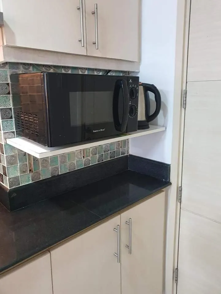 Vangie's Place at SEA RESIDENCES