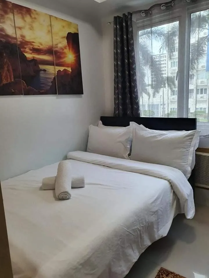 Bedroom, Bed in Vangie's Place at SEA RESIDENCES